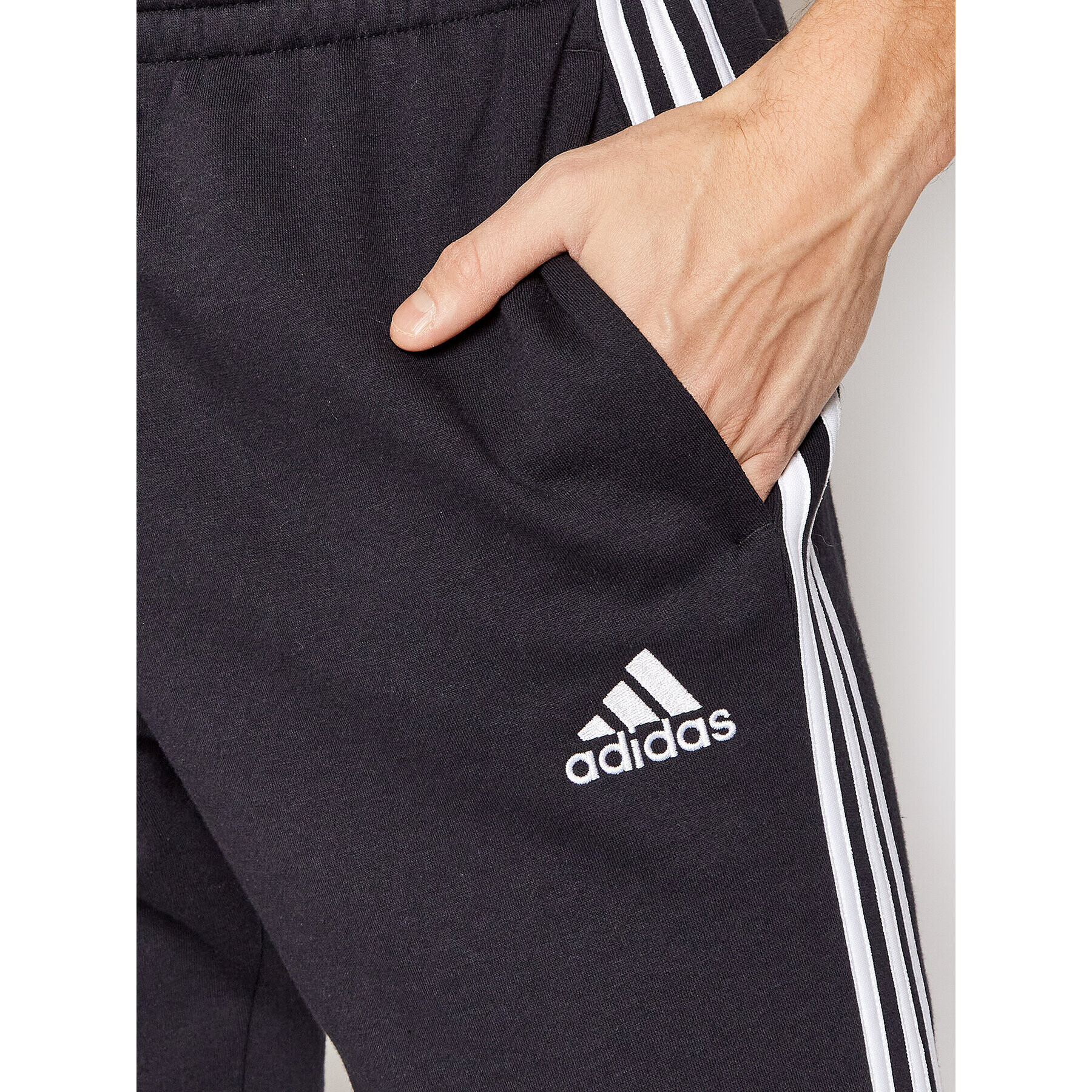 adidas Teplákové kalhoty 3s Fl GM1089 Černá Slim Fit - Pepit.cz