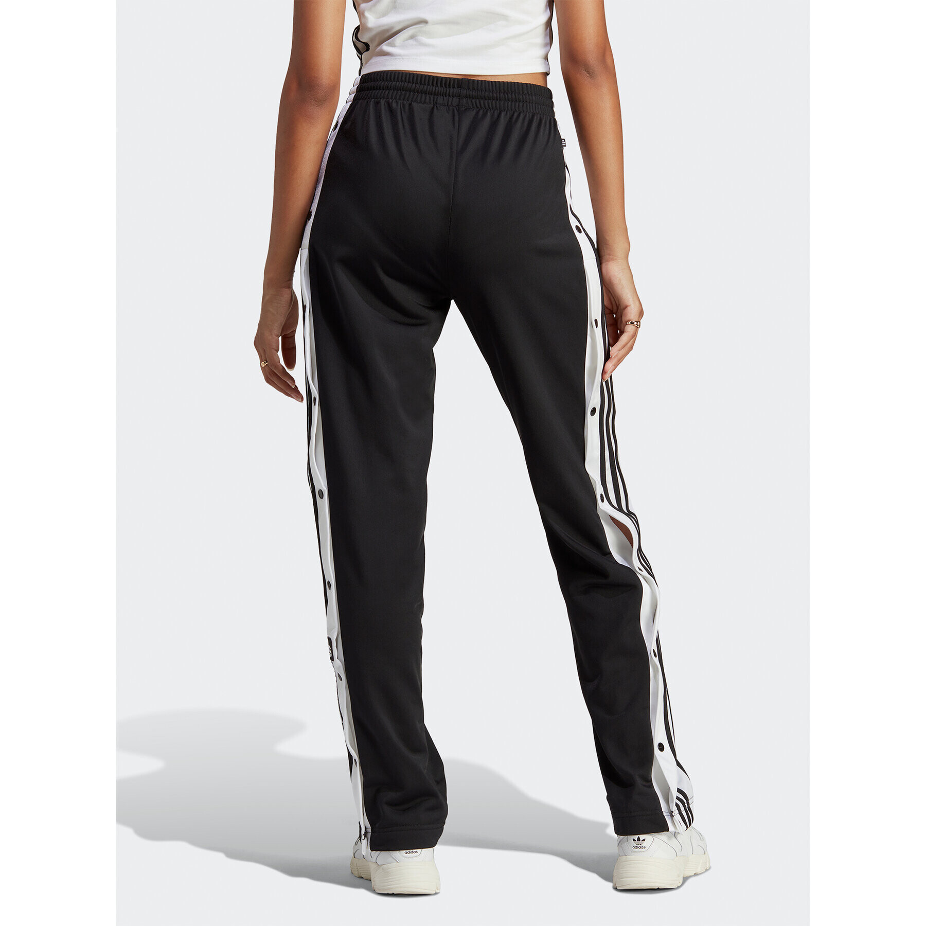 adidas Teplákové kalhoty Adicolor Classics Adibreak Joggers IB5924 Černá Relaxed Fit - Pepit.cz