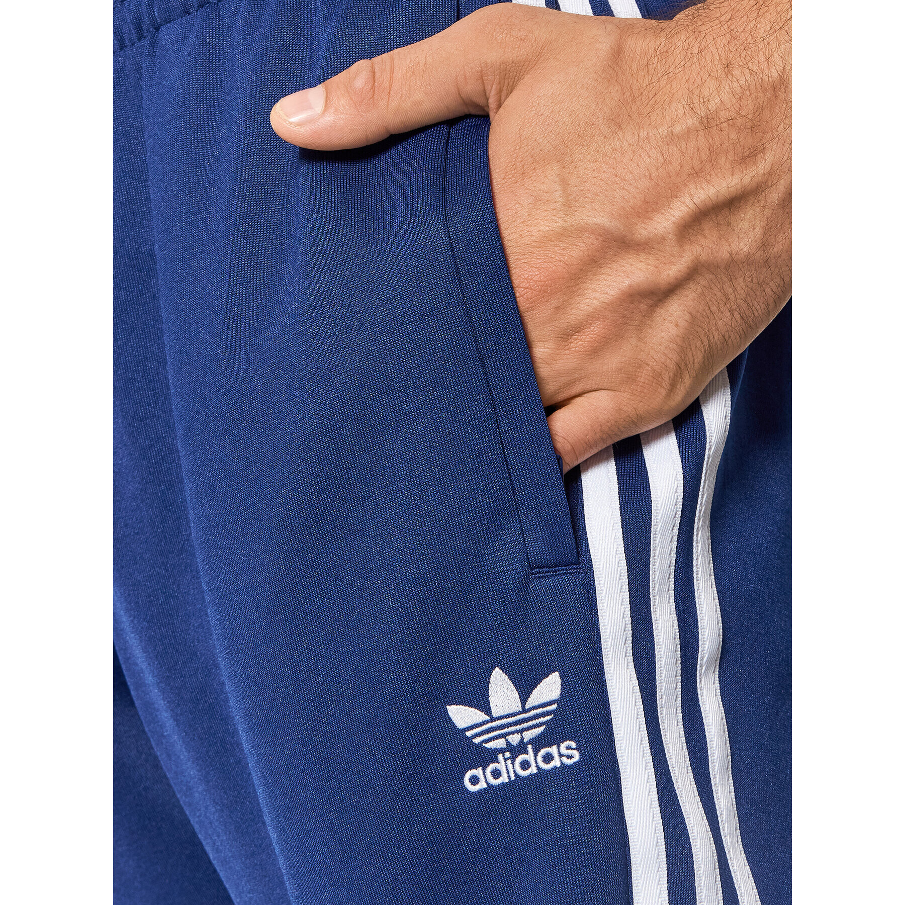 adidas Teplákové kalhoty adicolor Classics H06714 Tmavomodrá Slim Fit - Pepit.cz