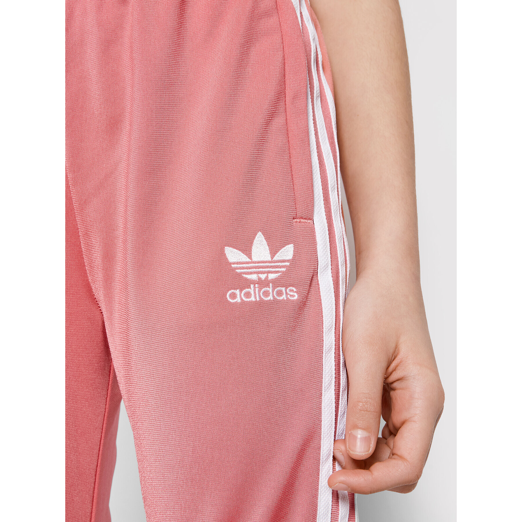 adidas Teplákové kalhoty adicolor Sst GN8456 Růžová Regular Fit - Pepit.cz