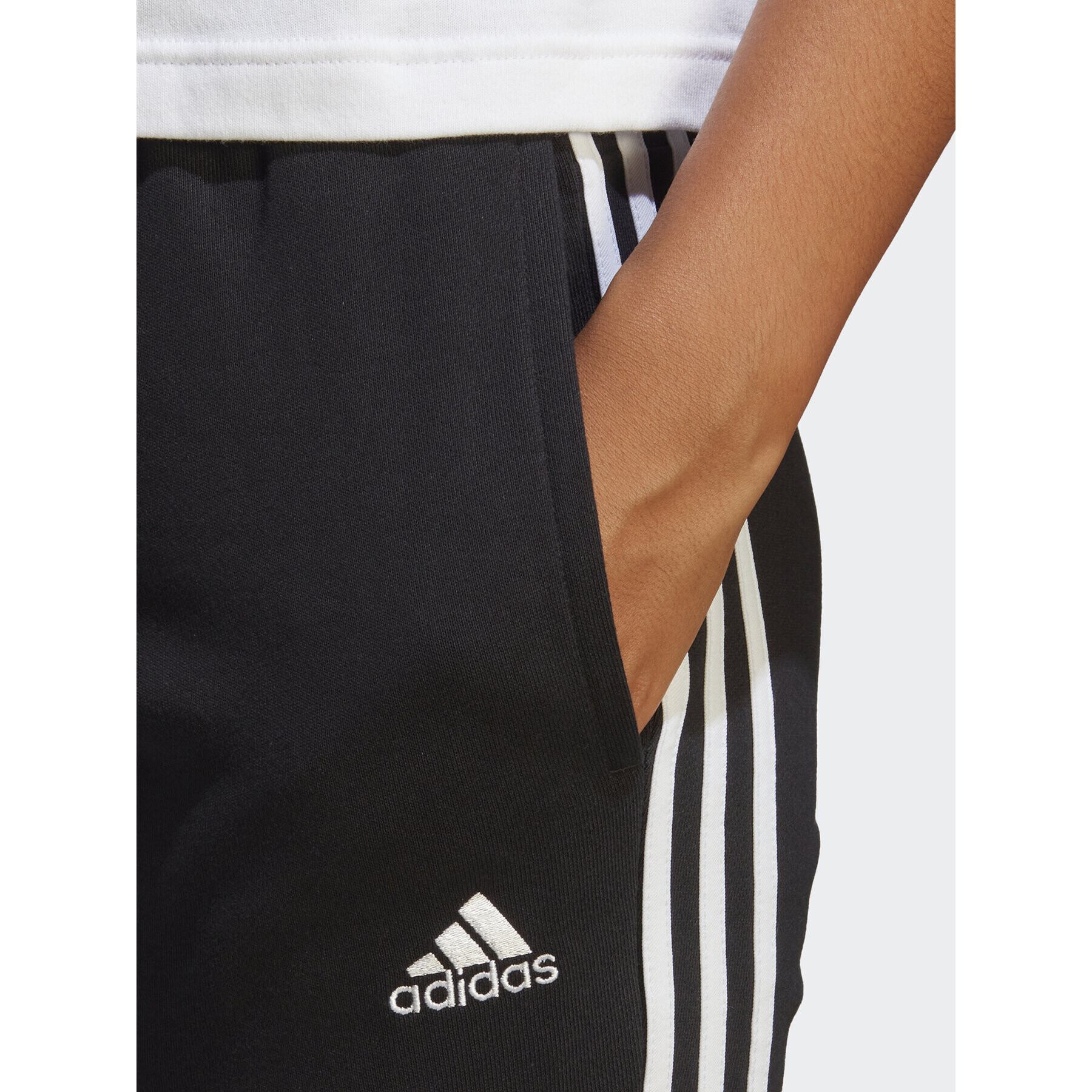 adidas Teplákové kalhoty Essentials 3-Stripes French Terry Cuffed Joggers IC8770 Černá Slim Fit - Pepit.cz