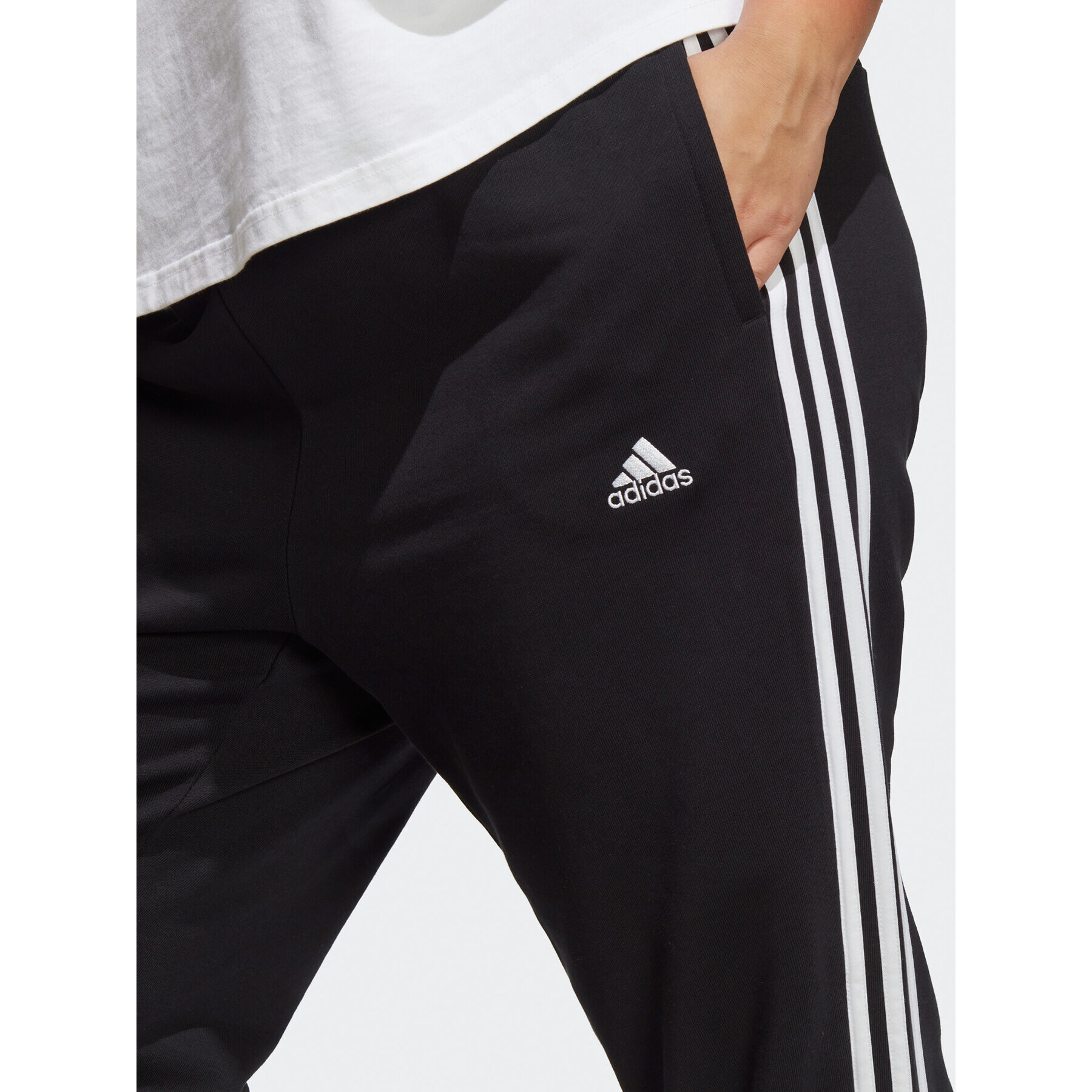 adidas Teplákové kalhoty Essentials 3-Stripes French Terry Cuffed Joggers (Plus Size) IB8745 Černá Slim Fit - Pepit.cz