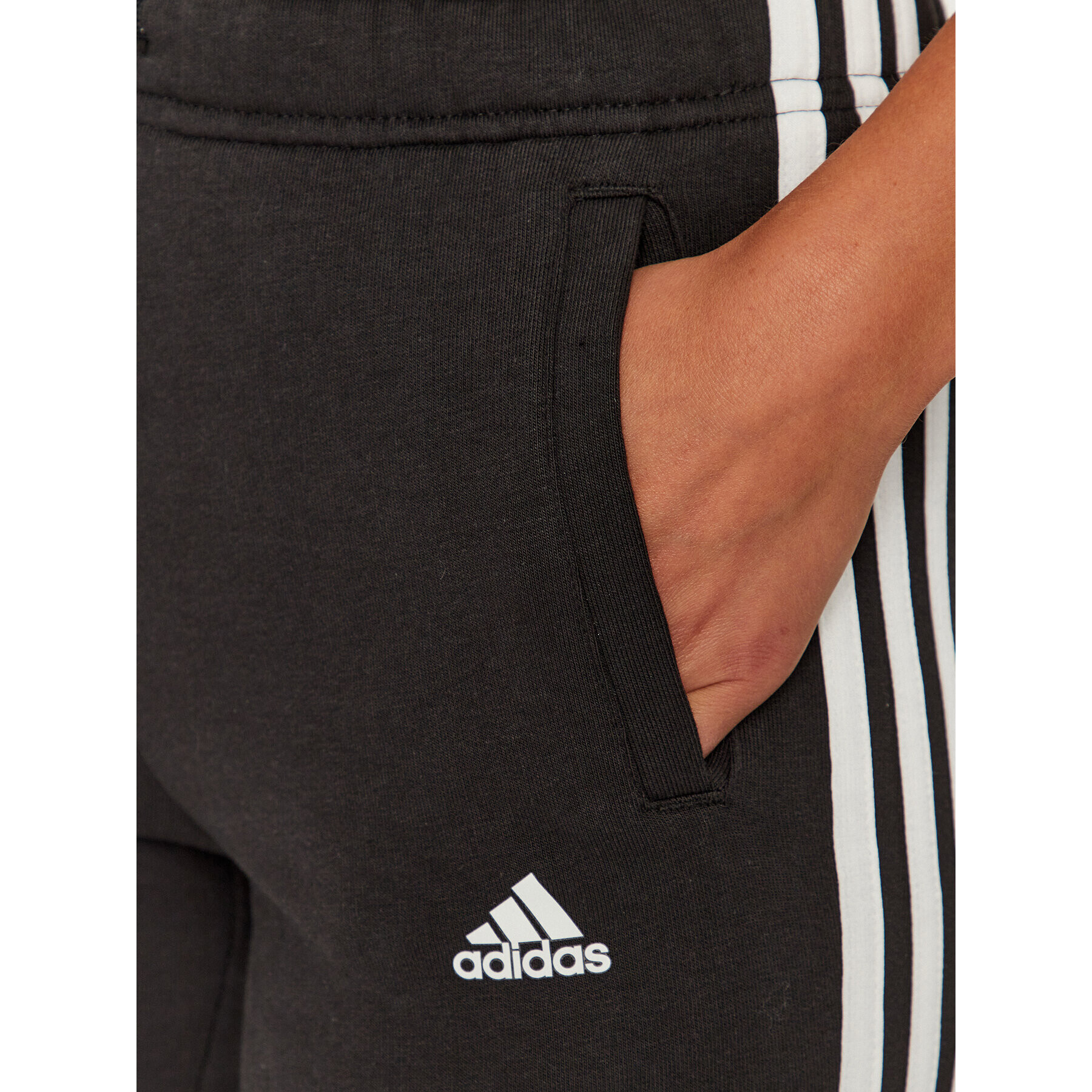 adidas Teplákové kalhoty Essentials 3-Stripes IC6126 Černá Slim Fit - Pepit.cz