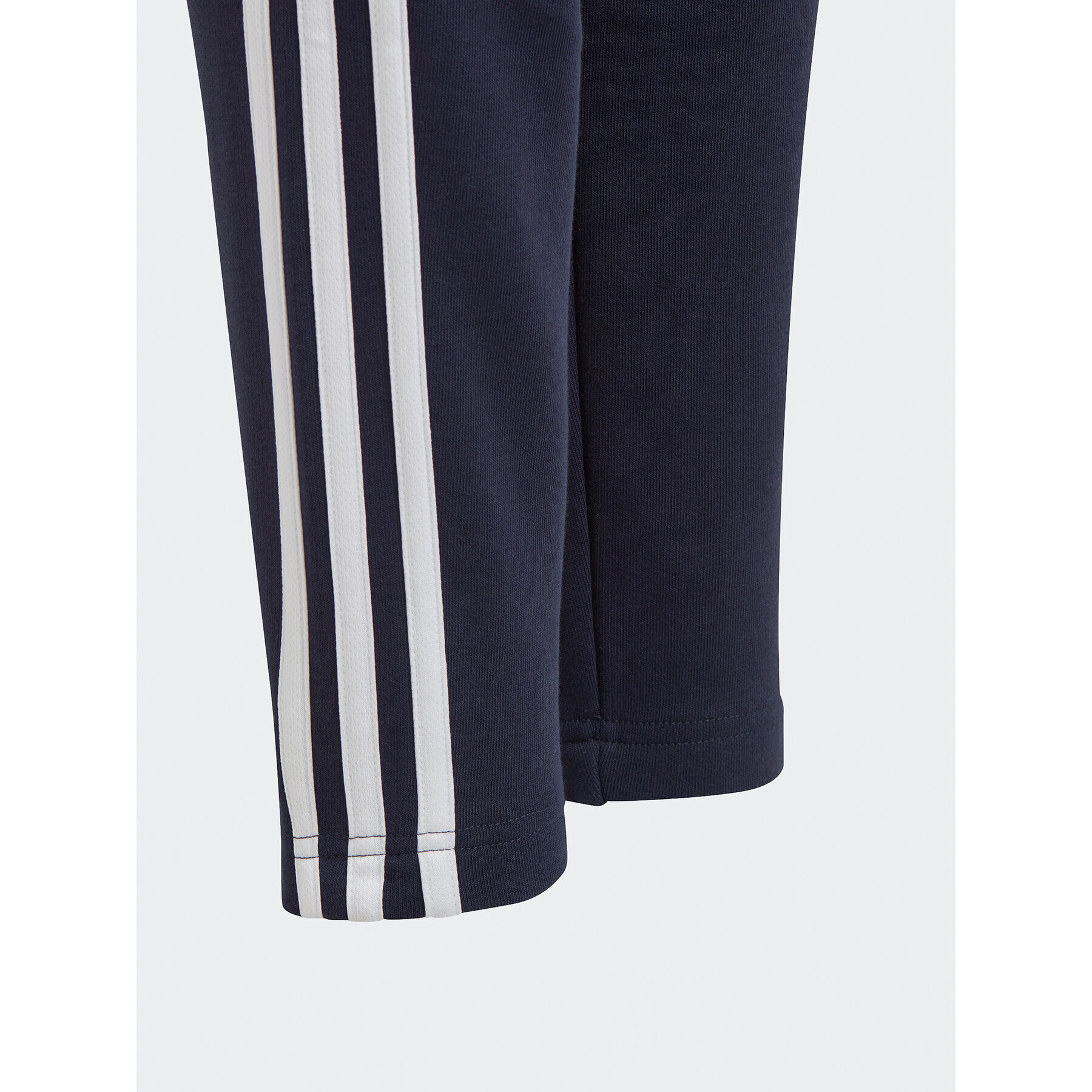 adidas Teplákové kalhoty Essentials 3-Stripes IC6128 Tmavomodrá Slim Fit - Pepit.cz