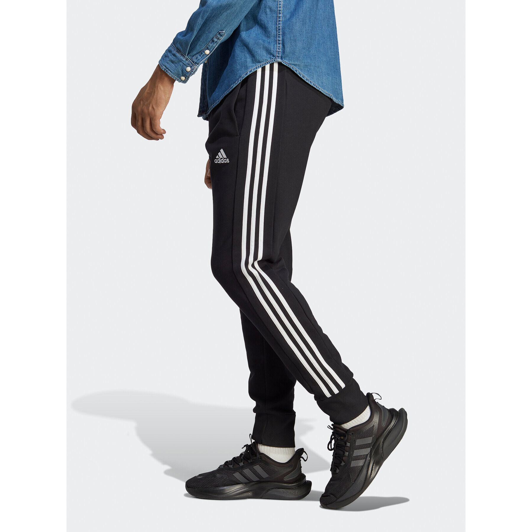 adidas Teplákové kalhoty Essentials French Terry Tapered Cuff 3-Stripes Joggers HA4337 Černá Regular Fit - Pepit.cz