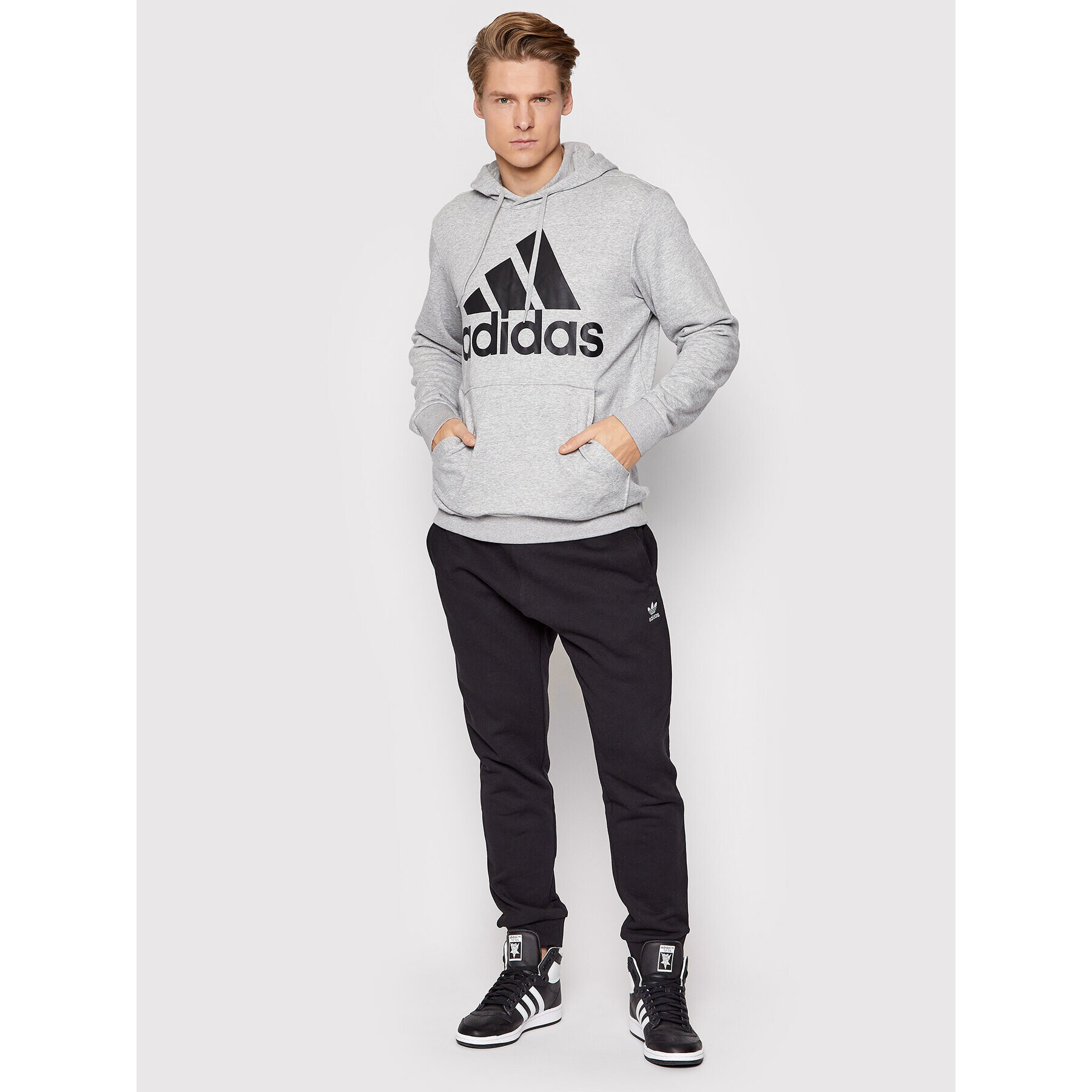 adidas Teplákové kalhoty Essentials HC5126 Černá Slim Fit - Pepit.cz