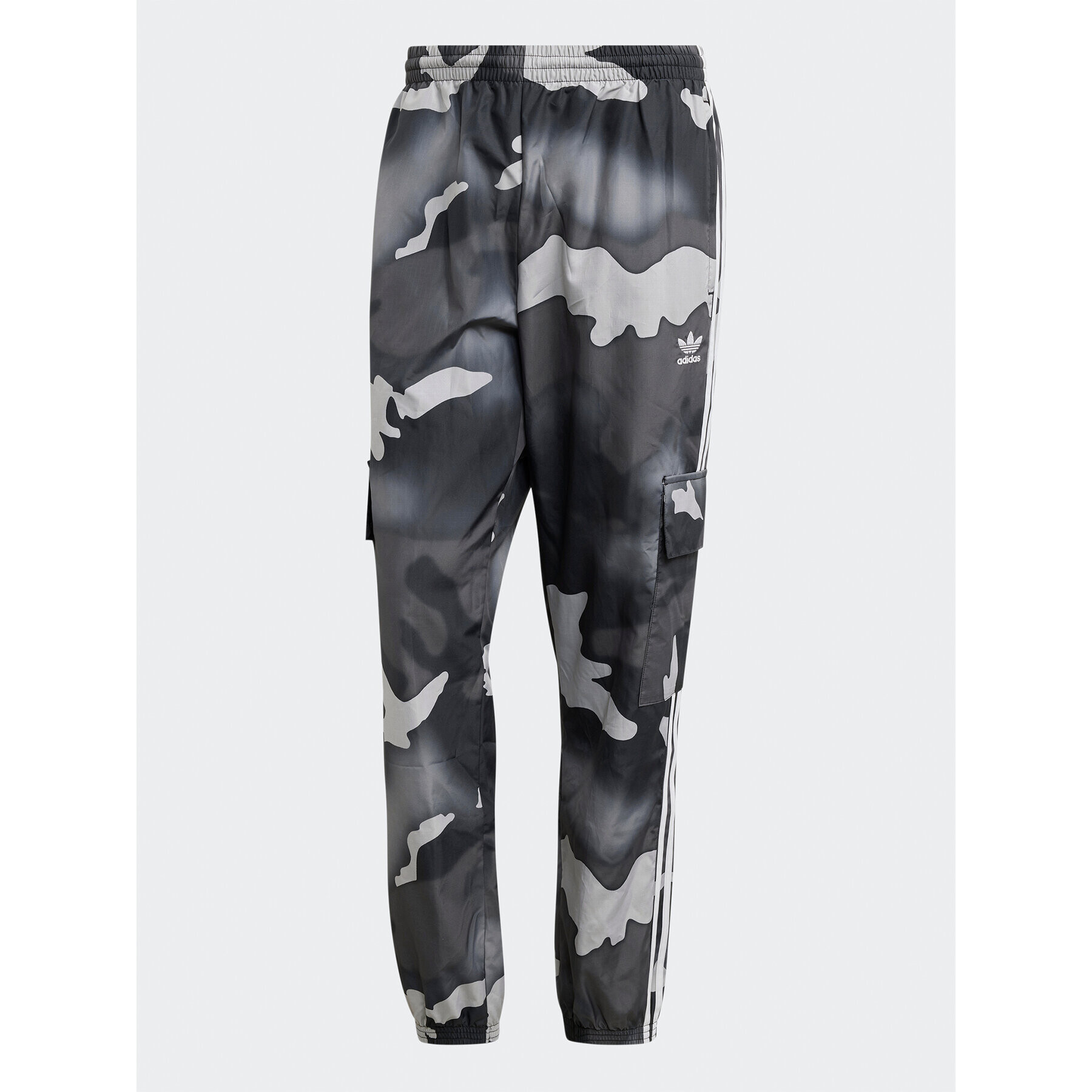 adidas Teplákové kalhoty Graphics Camo Cargo Trousers IC5733 Černá Regular Fit - Pepit.cz