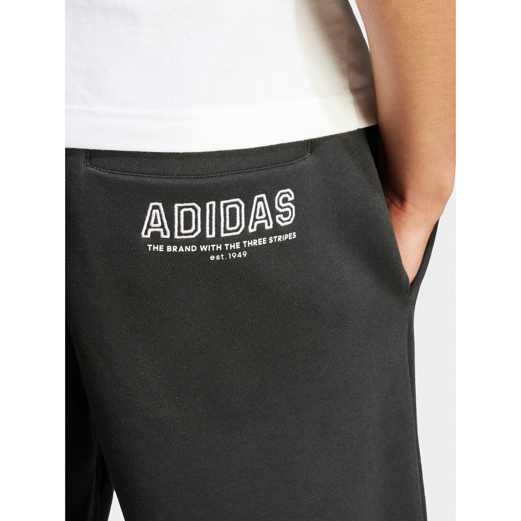 adidas Teplákové kalhoty IR8360 Černá Regular Fit - Pepit.cz