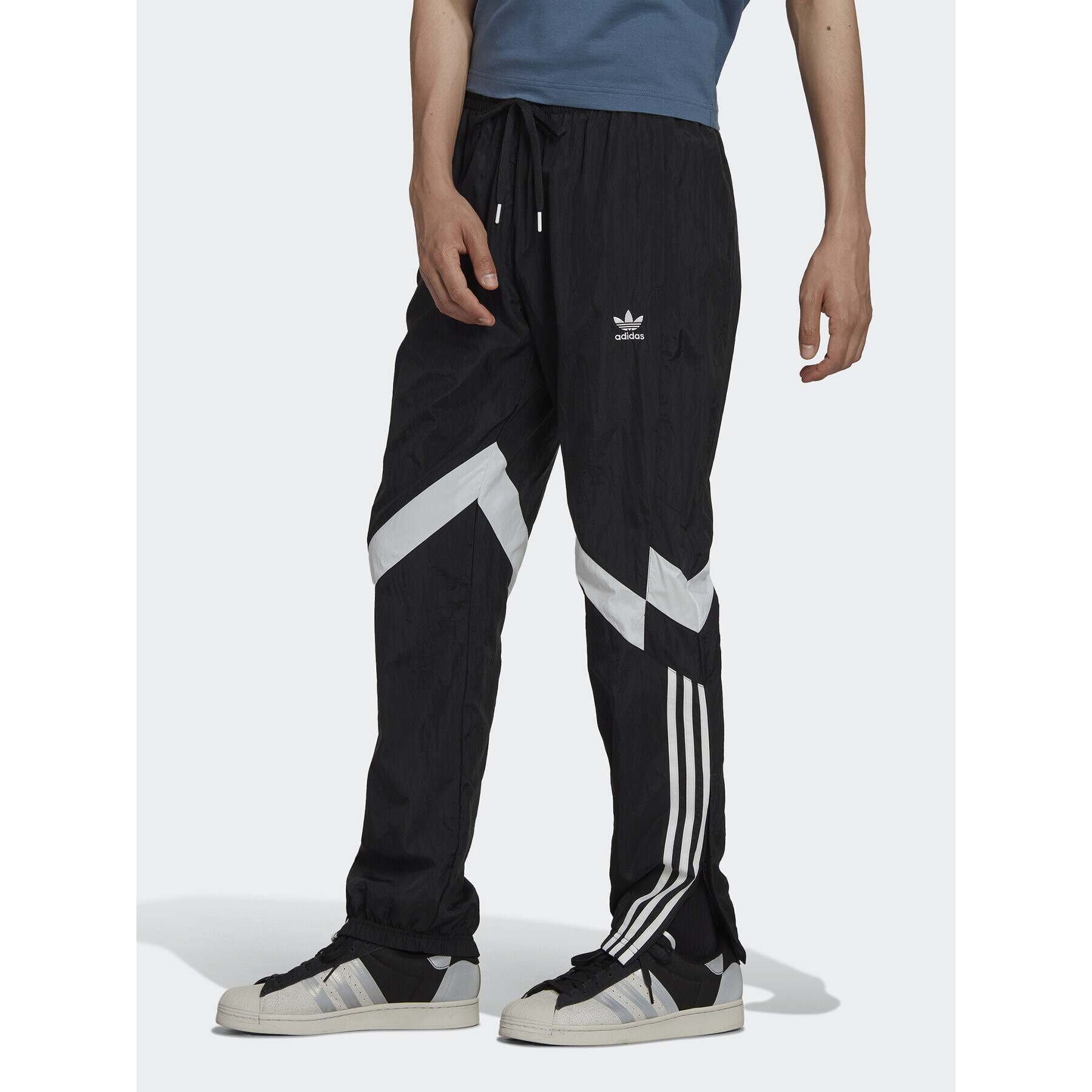 adidas Teplákové kalhoty Rekive HK7325 Černá Regular Fit - Pepit.cz