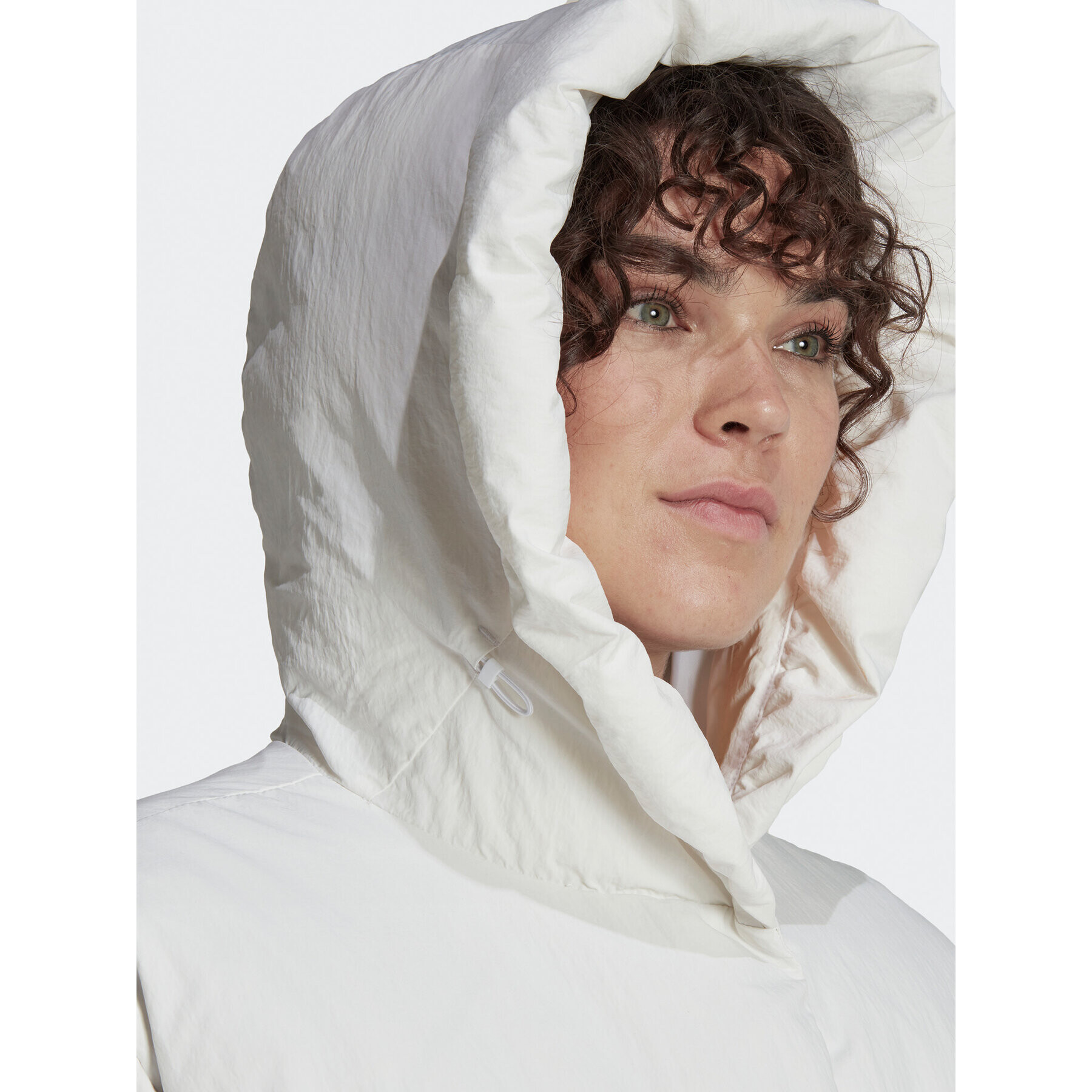 adidas Vatovaná bunda Big Baffle Down Coat HN9939 Bílá Loose Fit - Pepit.cz