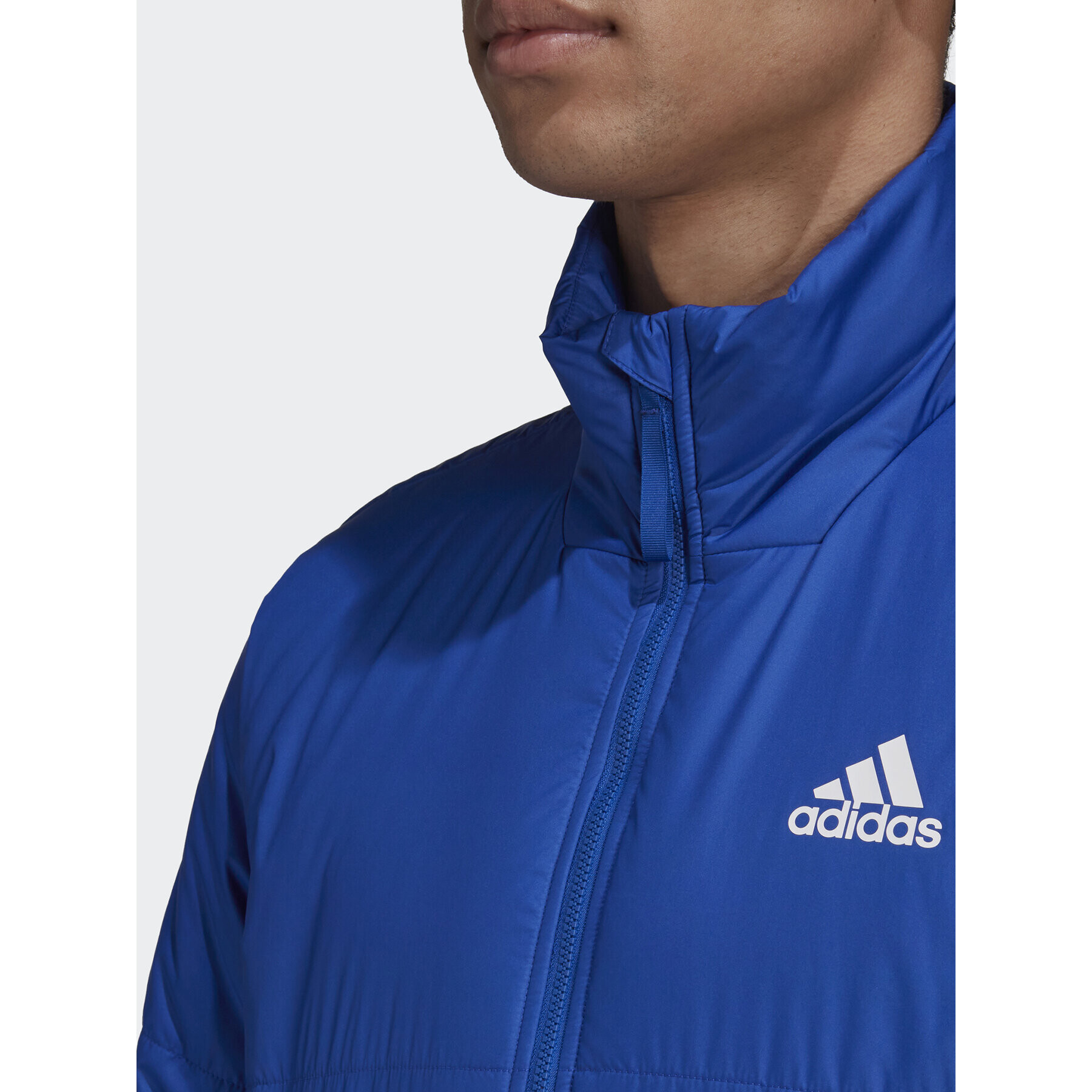 adidas Vatovaná bunda Bsc 3-Stripes HE1458 Modrá Regular Fit - Pepit.cz