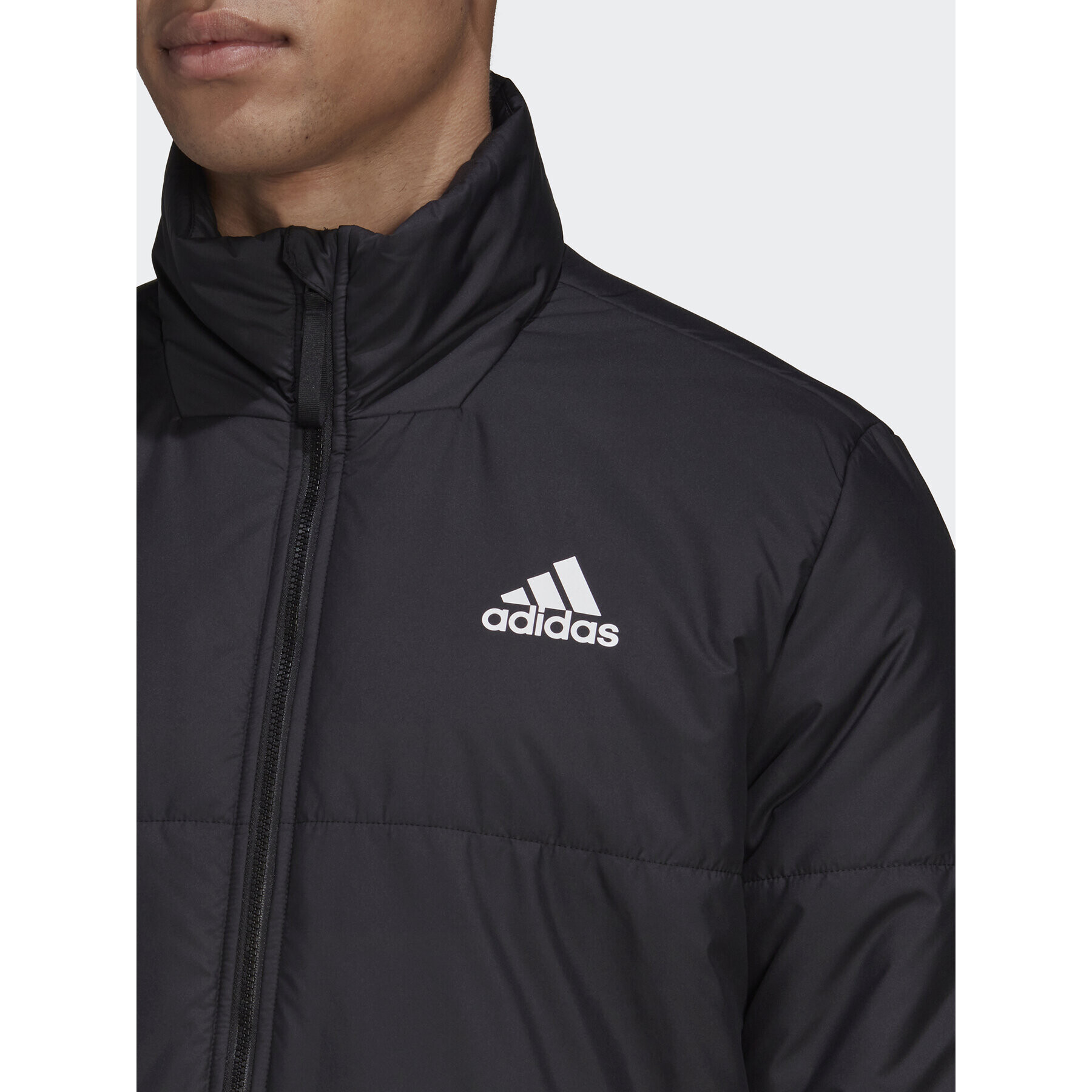 adidas Vatovaná bunda Bsc 3-Stripes HG8758 Černá Regular Fit - Pepit.cz