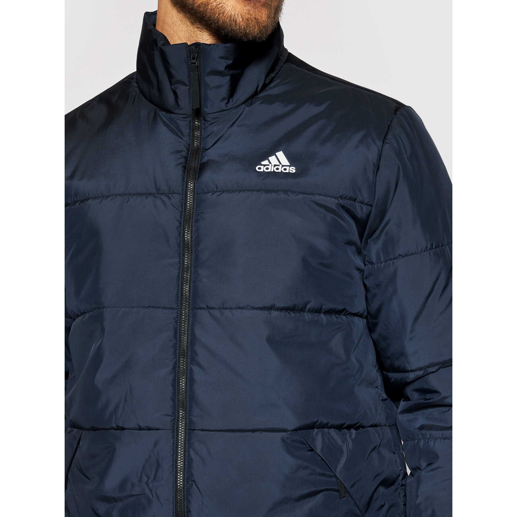 adidas Vatovaná bunda Bsc 3-Stripes Insulated DZ1394 Tmavomodrá Slim Fit - Pepit.cz