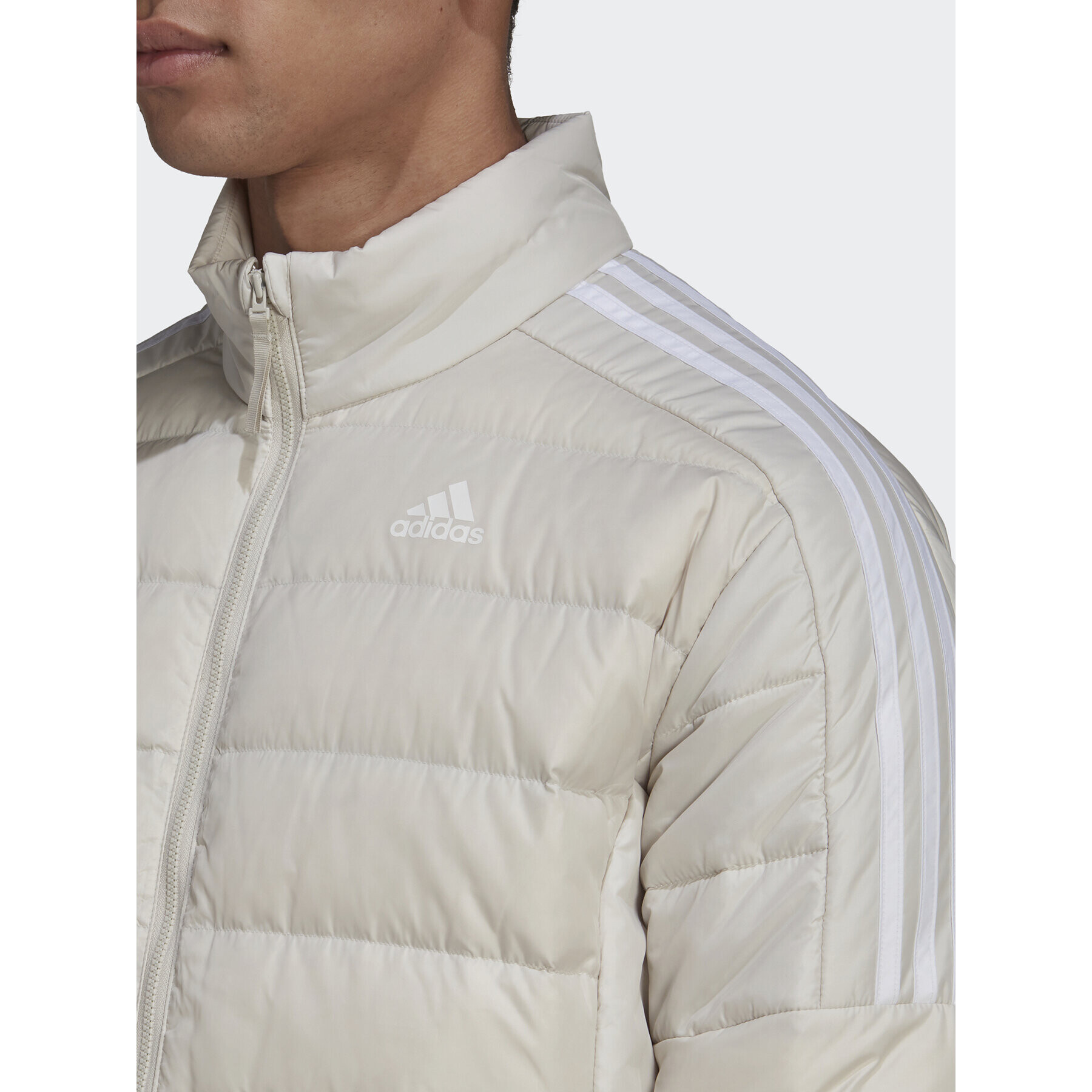 adidas Vatovaná bunda Essentails Down HK4647 Béžová Slim Fit - Pepit.cz