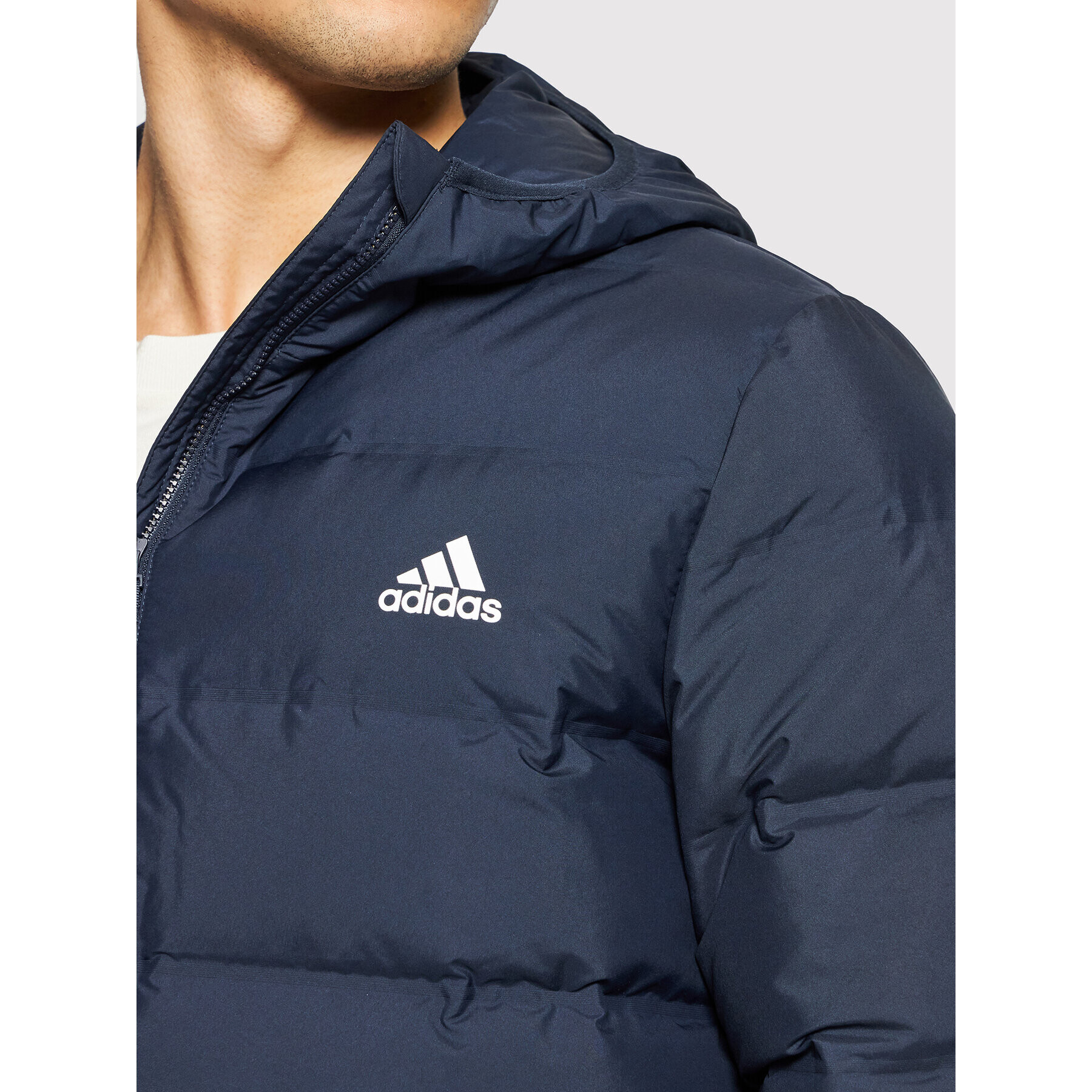 adidas Vatovaná bunda Helionic GE5811 Tmavomodrá Slim Fit - Pepit.cz