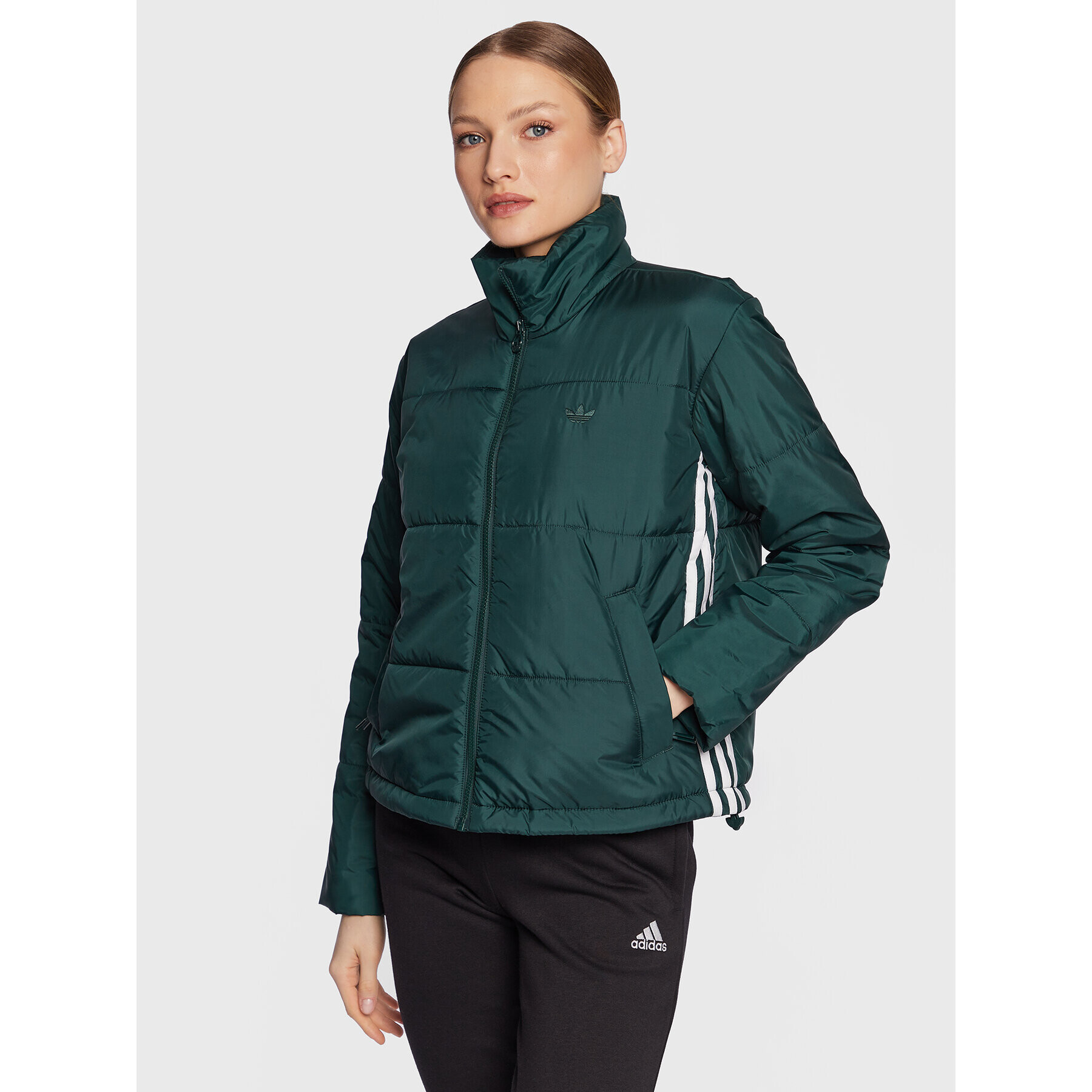 adidas Vatovaná bunda HK5254 Zelená Loose Fit - Pepit.cz