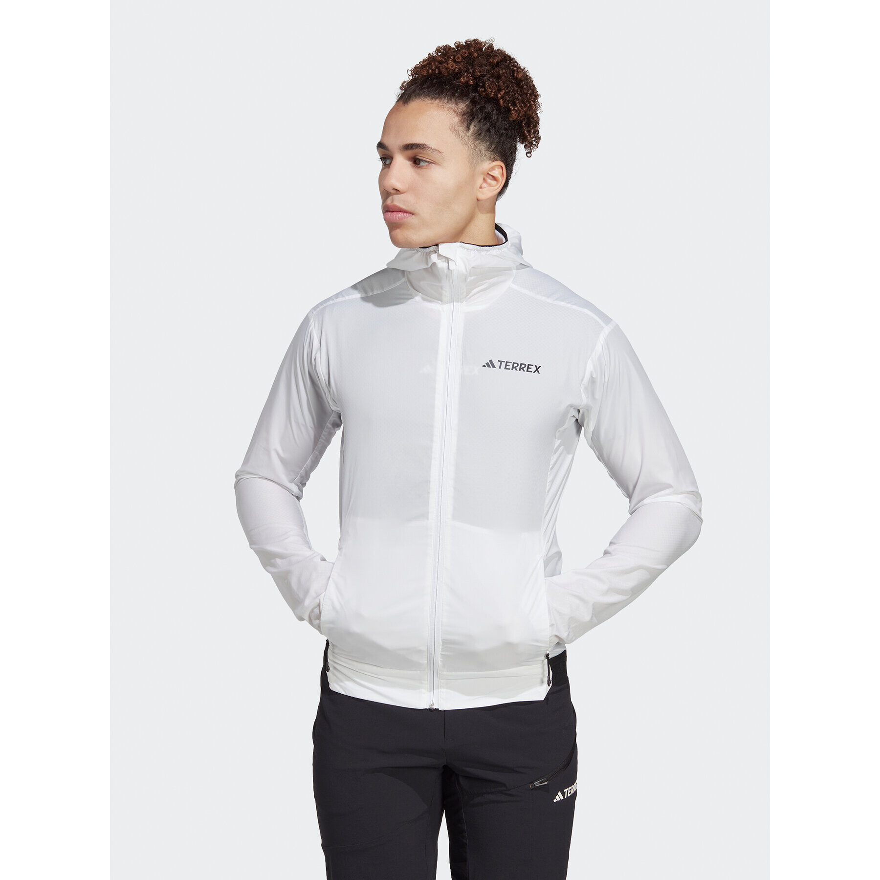 adidas Větrovka Terrex Xperior Windweave Wind HN2903 Bílá Slim Fit - Pepit.cz