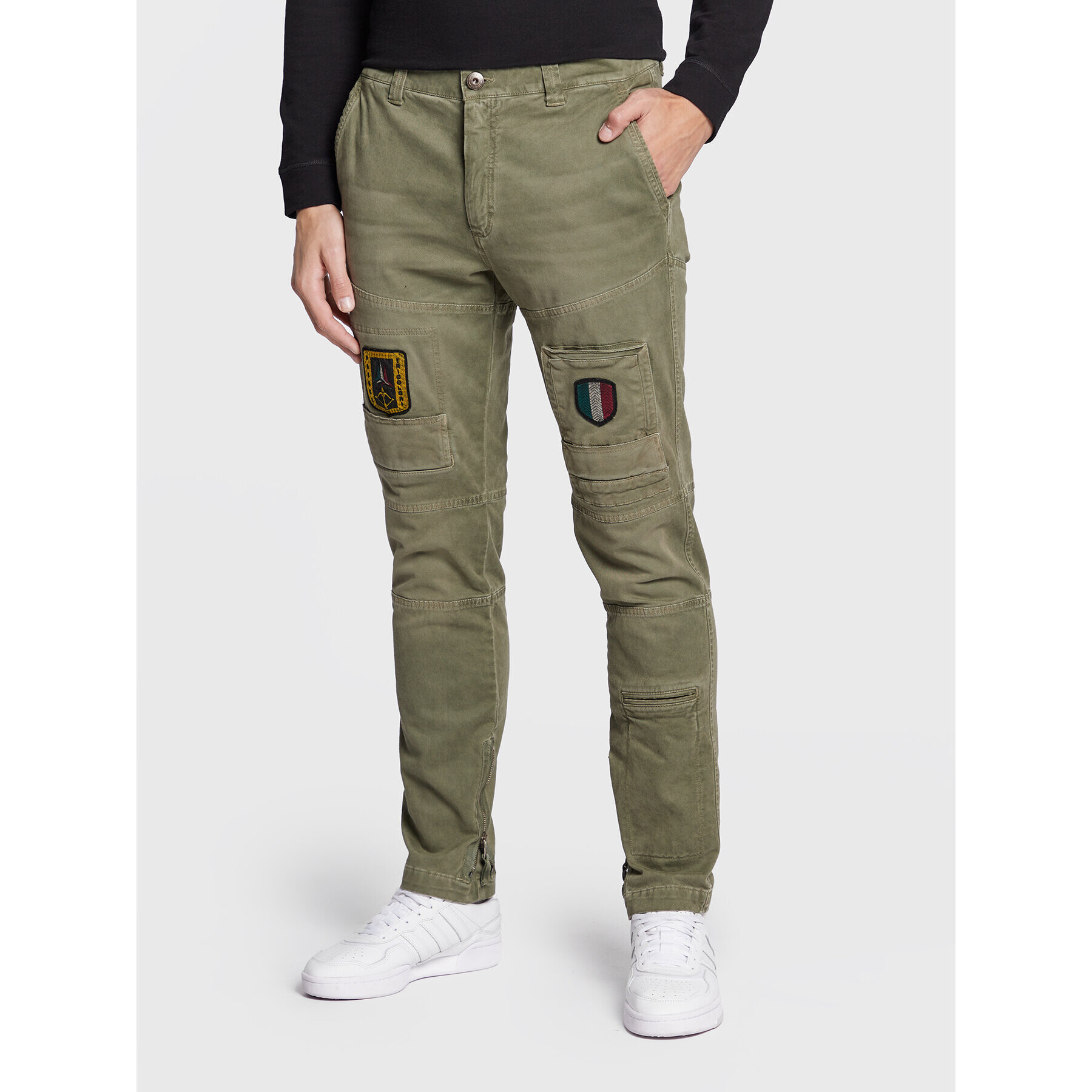 Aeronautica Militare Kalhoty z materiálu 222PA1508CT3001 Zelená Regular Fit - Pepit.cz