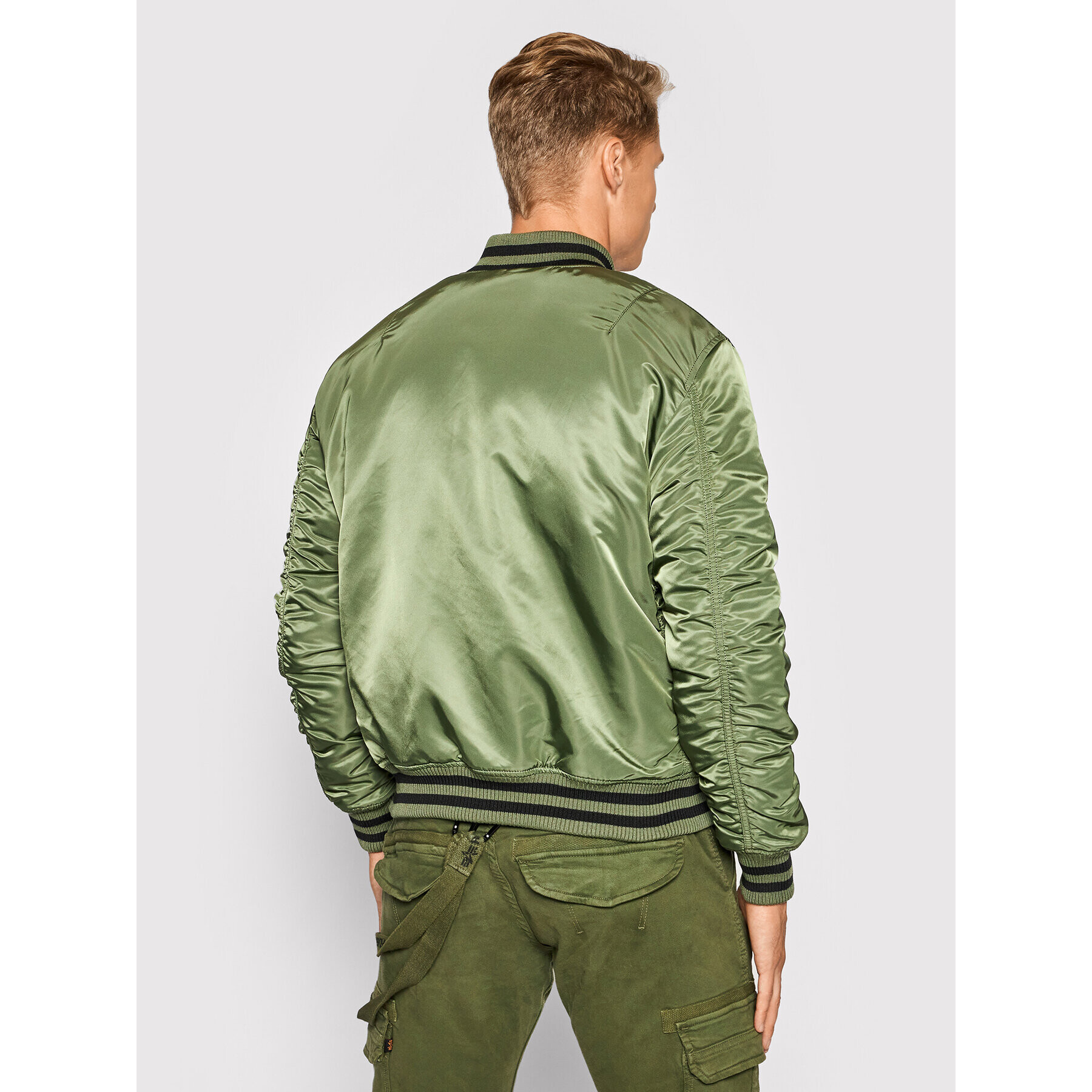 Alpha Industries Bunda bomber College 118112 Zelená Regular Fit - Pepit.cz