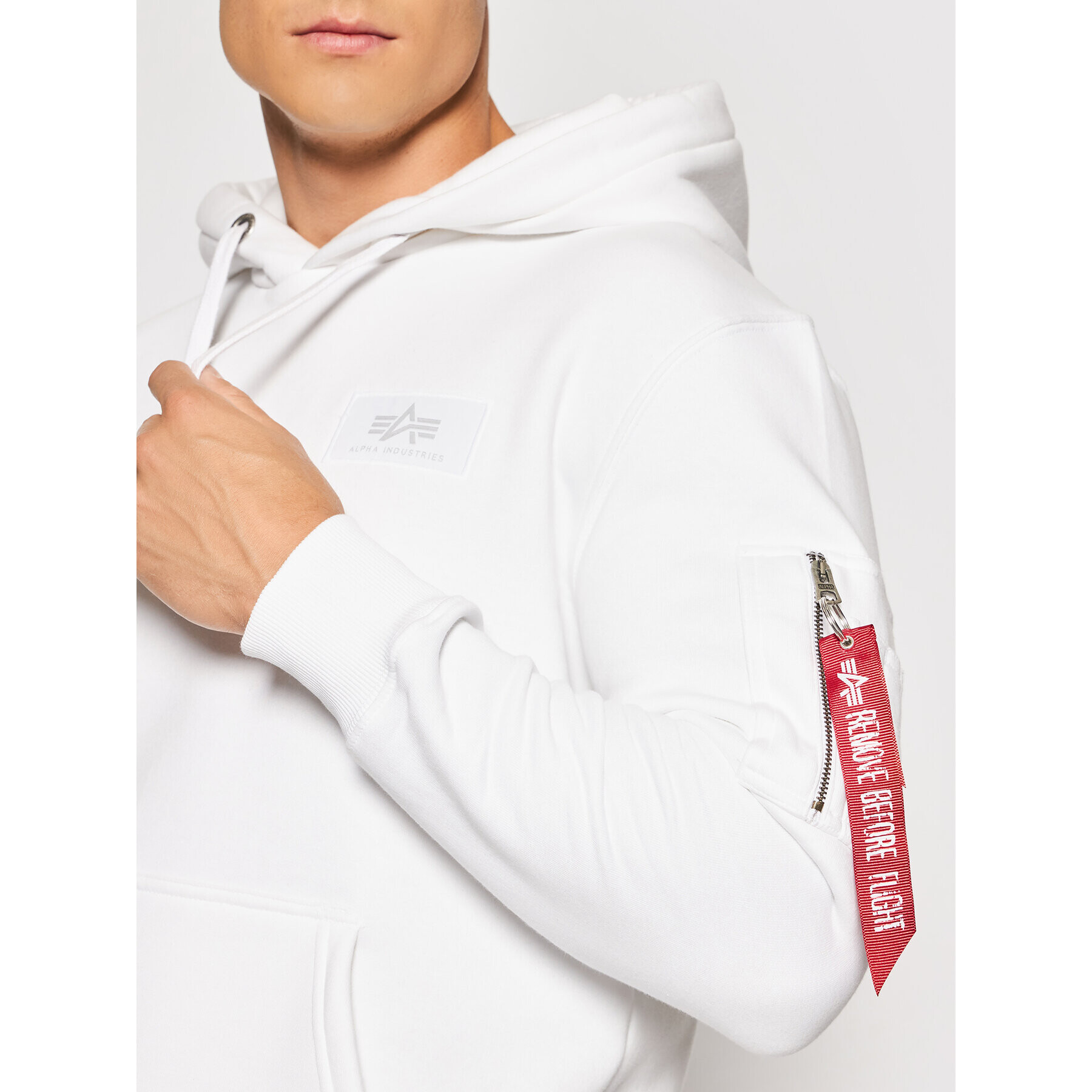 Alpha Industries Mikina Back Print 178318 Bílá Regular Fit - Pepit.cz