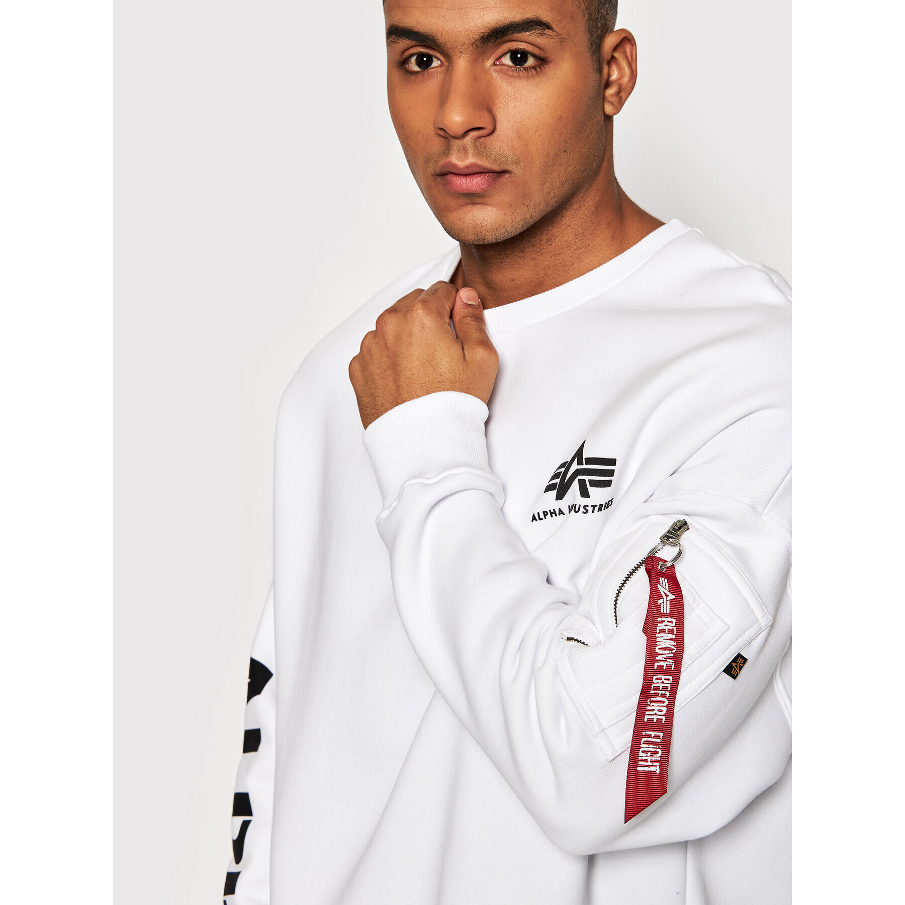 Alpha Industries Mikina Sleeve Print 116304 Bílá Oversize - Pepit.cz