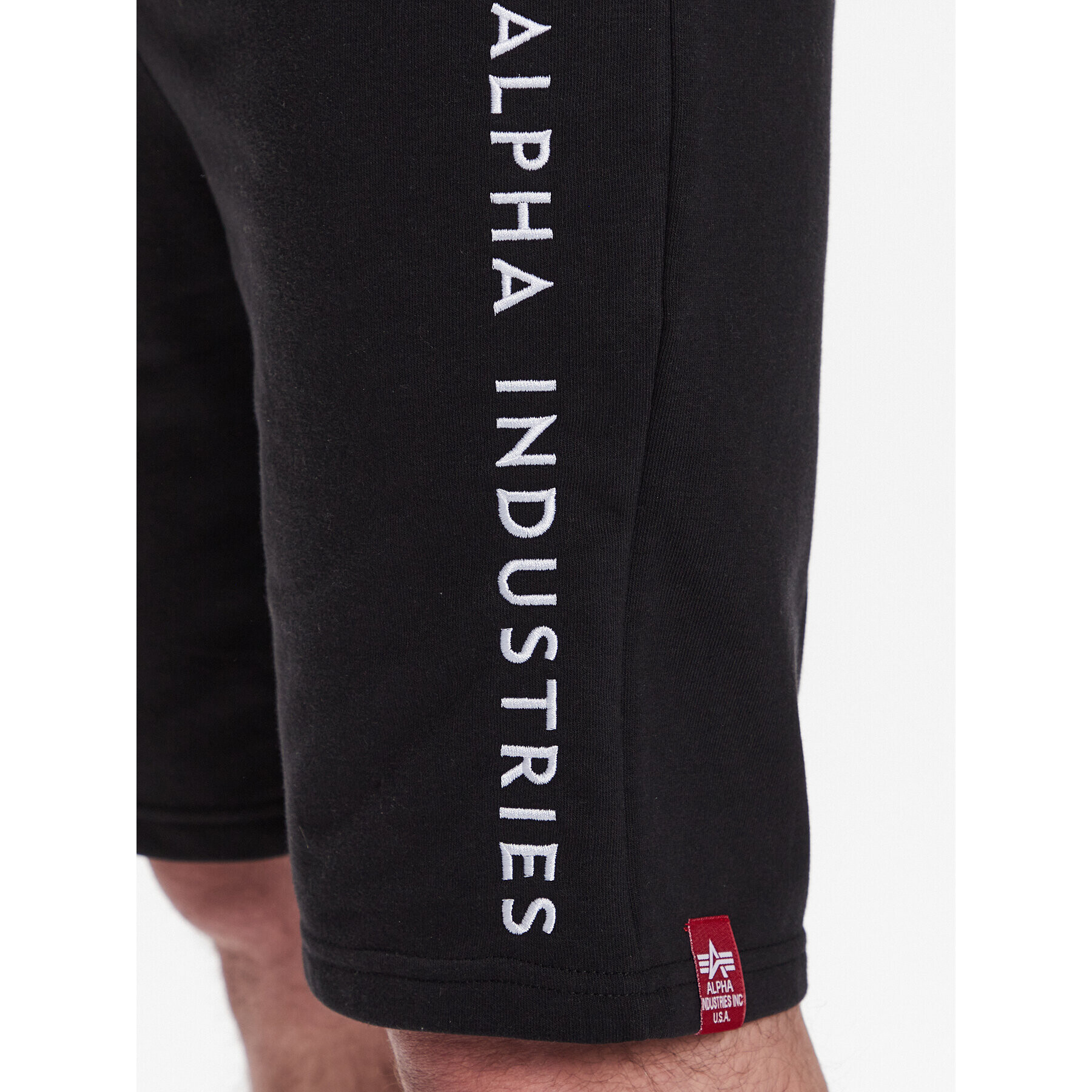 Alpha Industries Sportovní kraťasy AI Sweat Short 116365 Černá Regular Fit - Pepit.cz