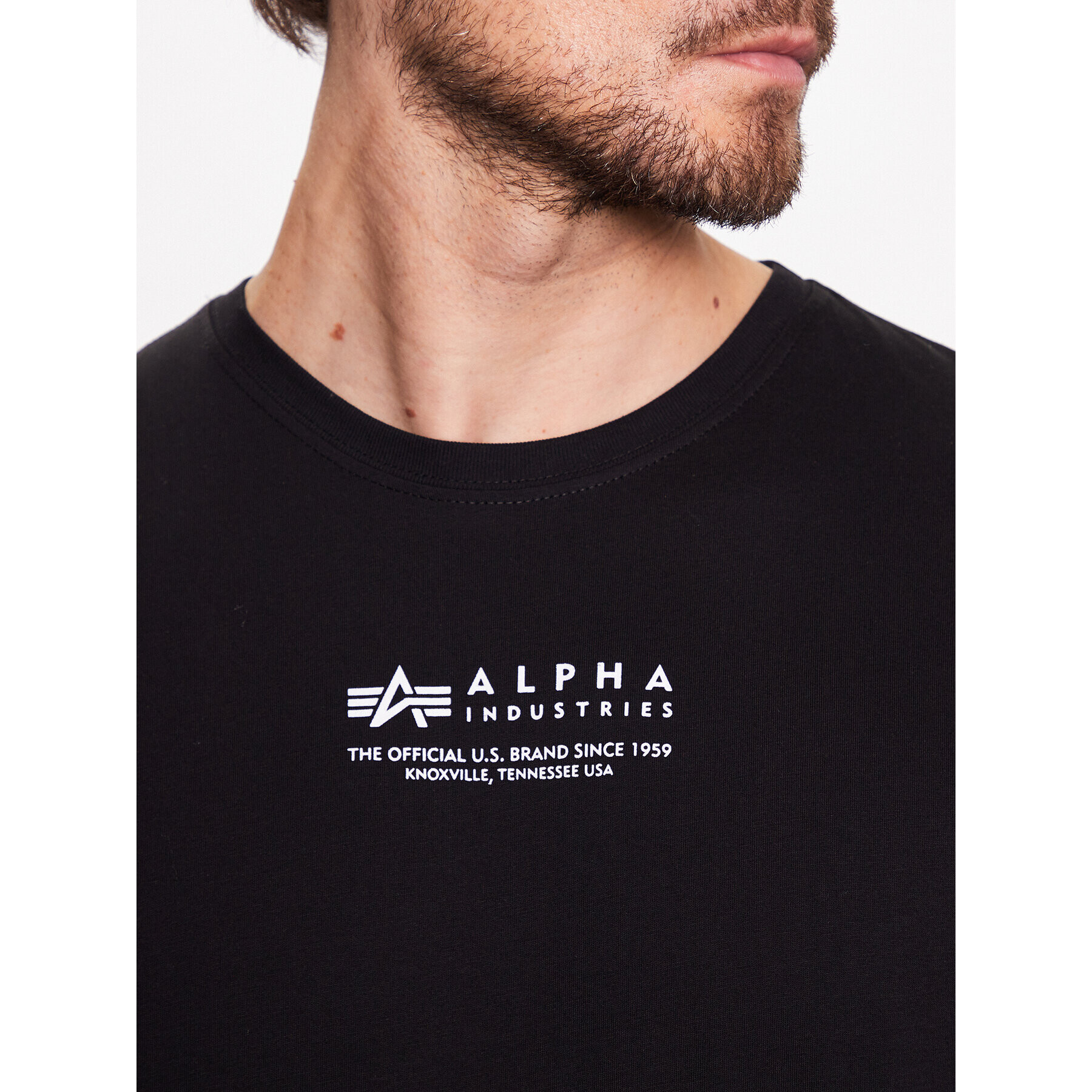 Alpha Industries T-Shirt Alpha Wording T Černá Regular Fit - Pepit.cz