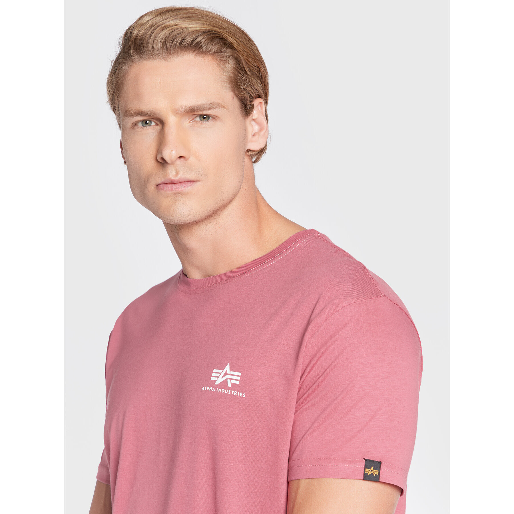 Alpha Industries T-Shirt Backprint 128507 Růžová Regular Fit - Pepit.cz