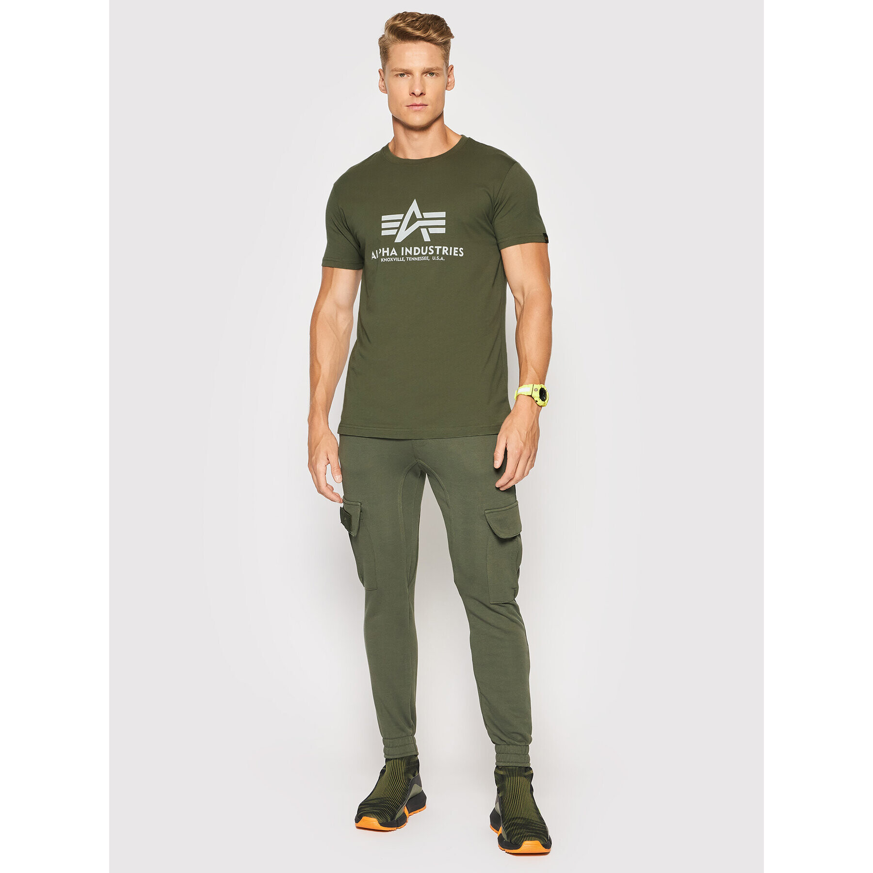 Alpha Industries T-Shirt Basic Reflective Print 100501RP Zelená Regular Fit - Pepit.cz