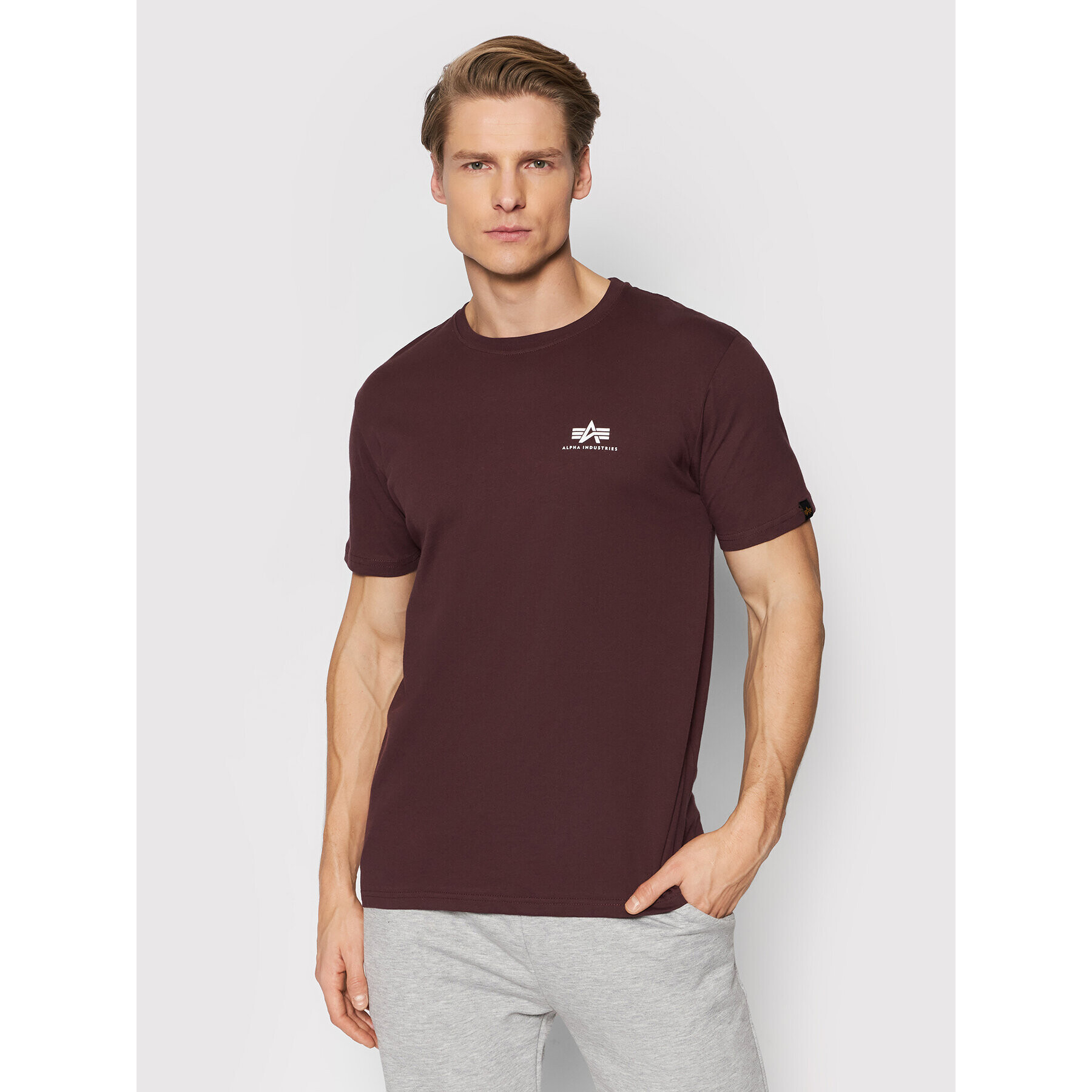 Alpha Industries T-Shirt Basic Small Logo 188505 Bordó Regular Fit - Pepit.cz