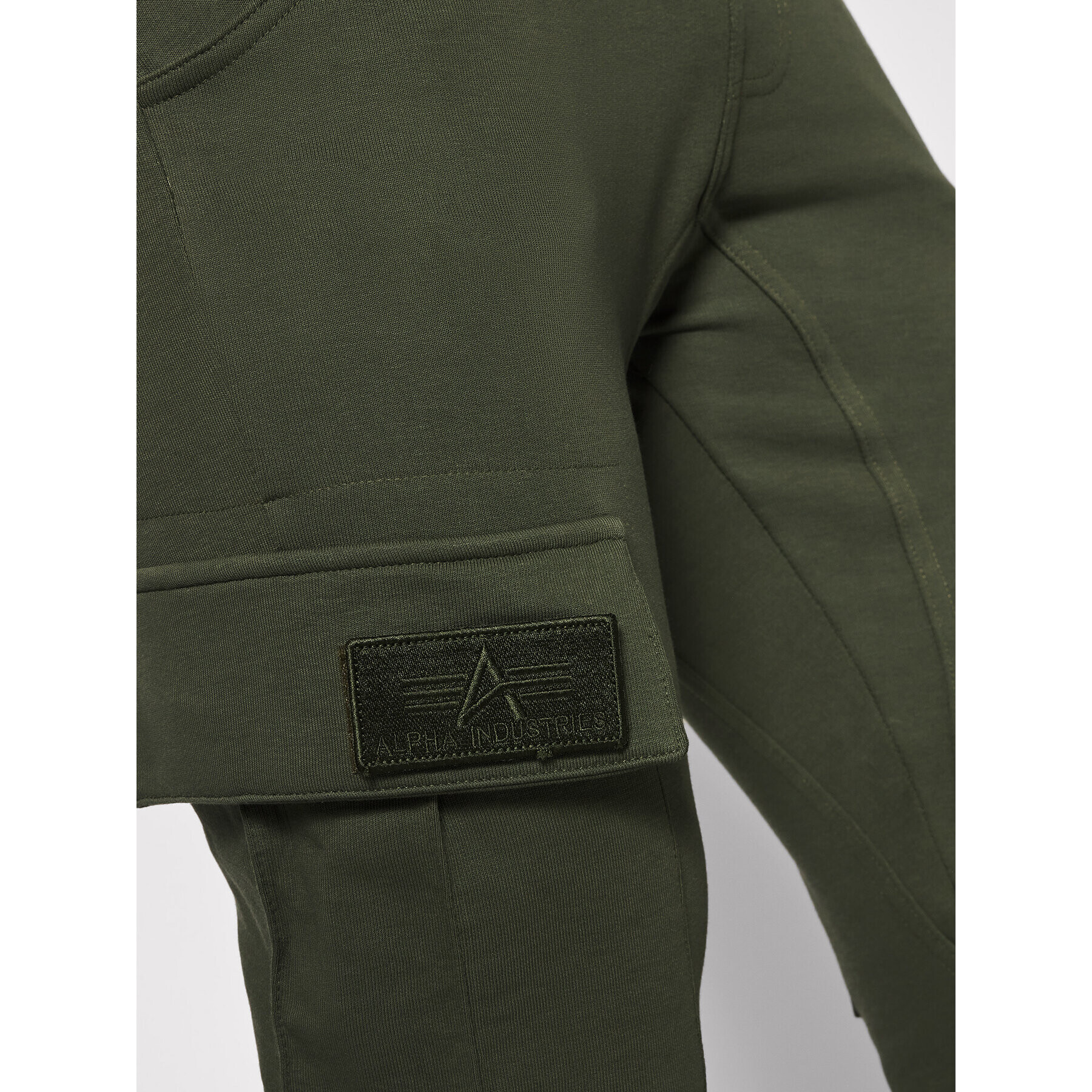 Alpha Industries Teplákové kalhoty Terry Jogger 116204 Zelená Regular Fit - Pepit.cz