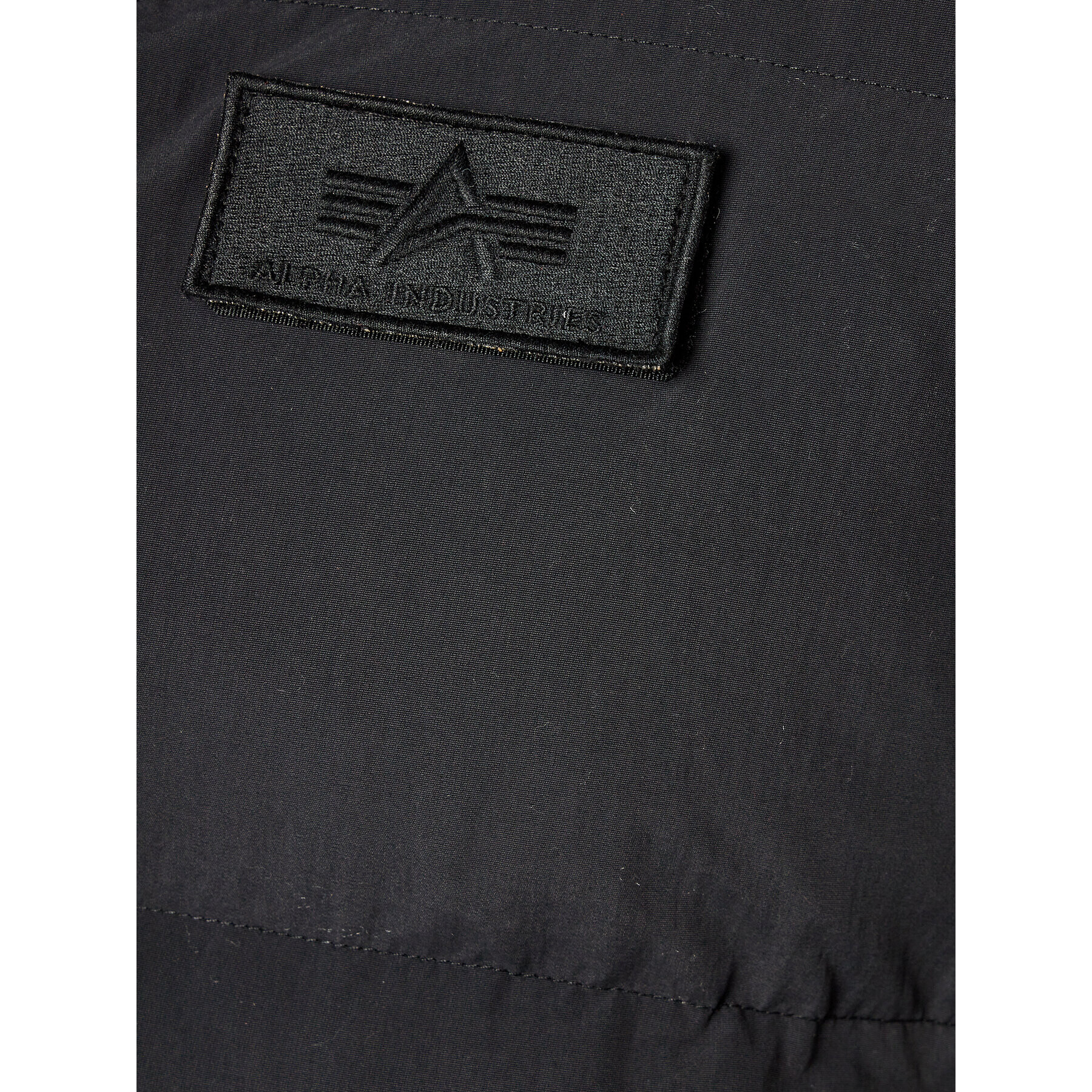 Alpha Industries Vesta Protector 138125 Černá Regular Fit - Pepit.cz