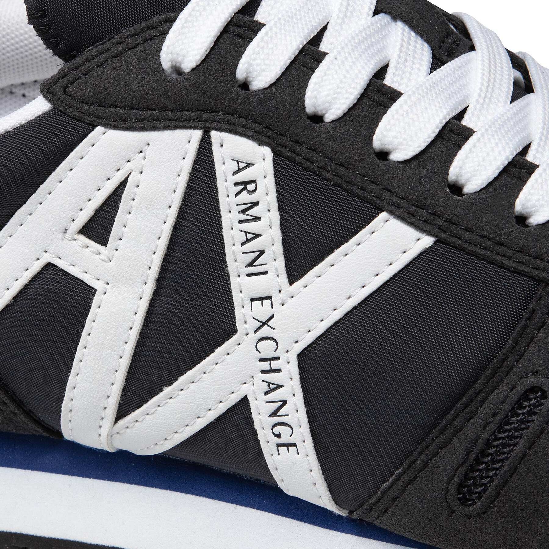 Armani Exchange Sneakersy XUX017 XCC68 K487 Tmavomodrá - Pepit.cz