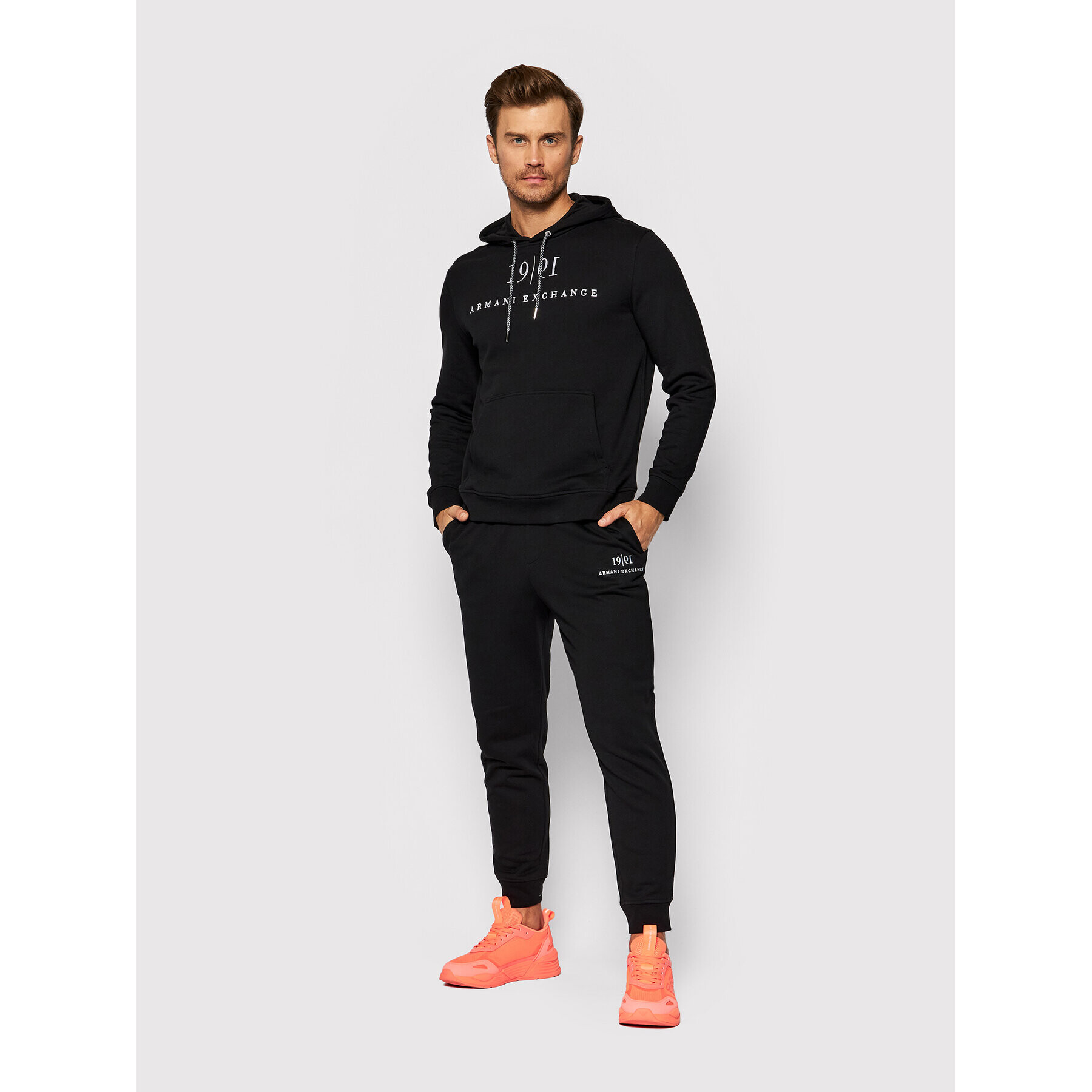 Armani Exchange Teplákové kalhoty 6KZPFM ZJ6HZ 1200 Černá Regular Fit - Pepit.cz