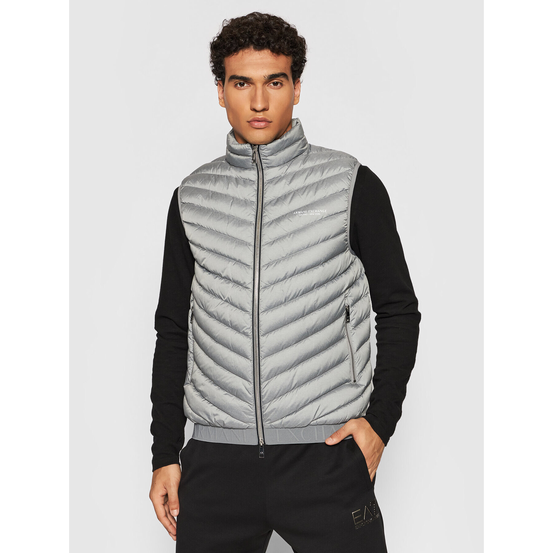 Armani Exchange Vesta 8NZQ52 ZNW3Z 0902 Šedá Regular Fit - Pepit.cz