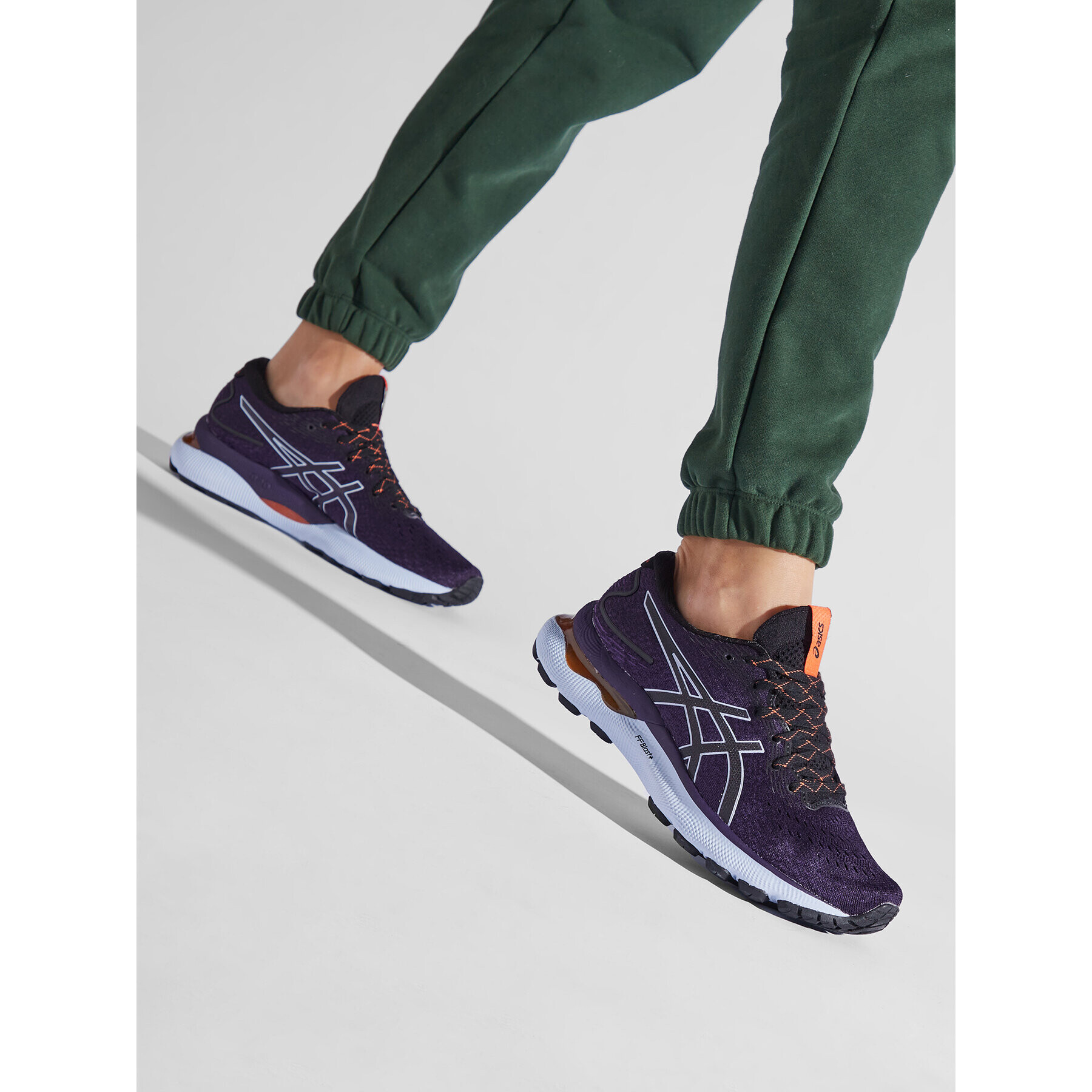 Asics Boty Gel-Nimbus 24 Tr 1012B383 Fialová - Pepit.cz