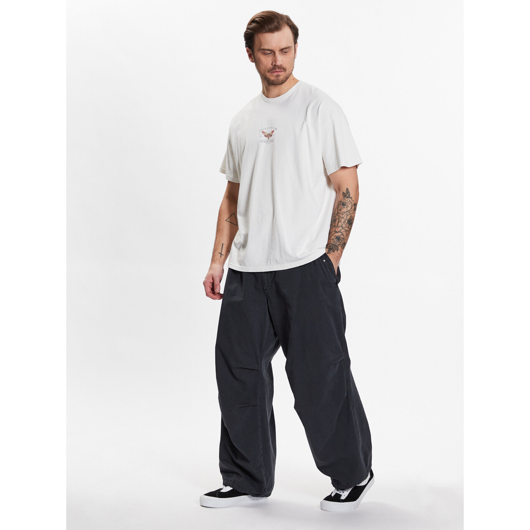 BDG Urban Outfitters Kalhoty z materiálu 76522192 Černá Baggy Fit - Pepit.cz