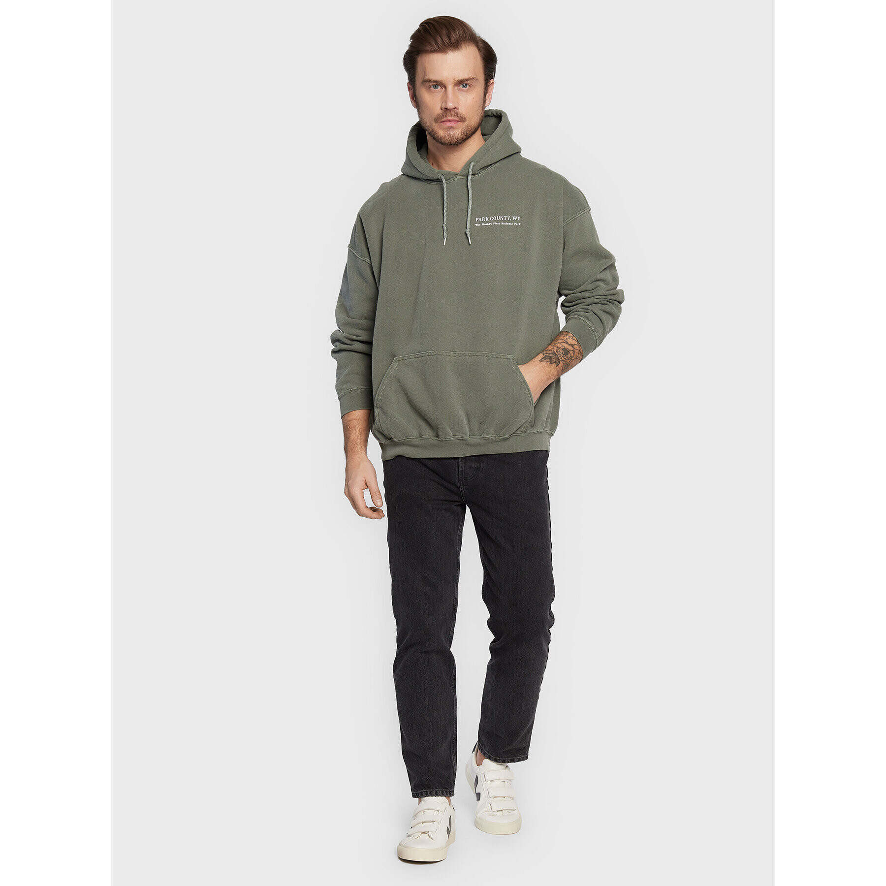 BDG Urban Outfitters Mikina 76134899 Khaki Relaxed Fit - Pepit.cz