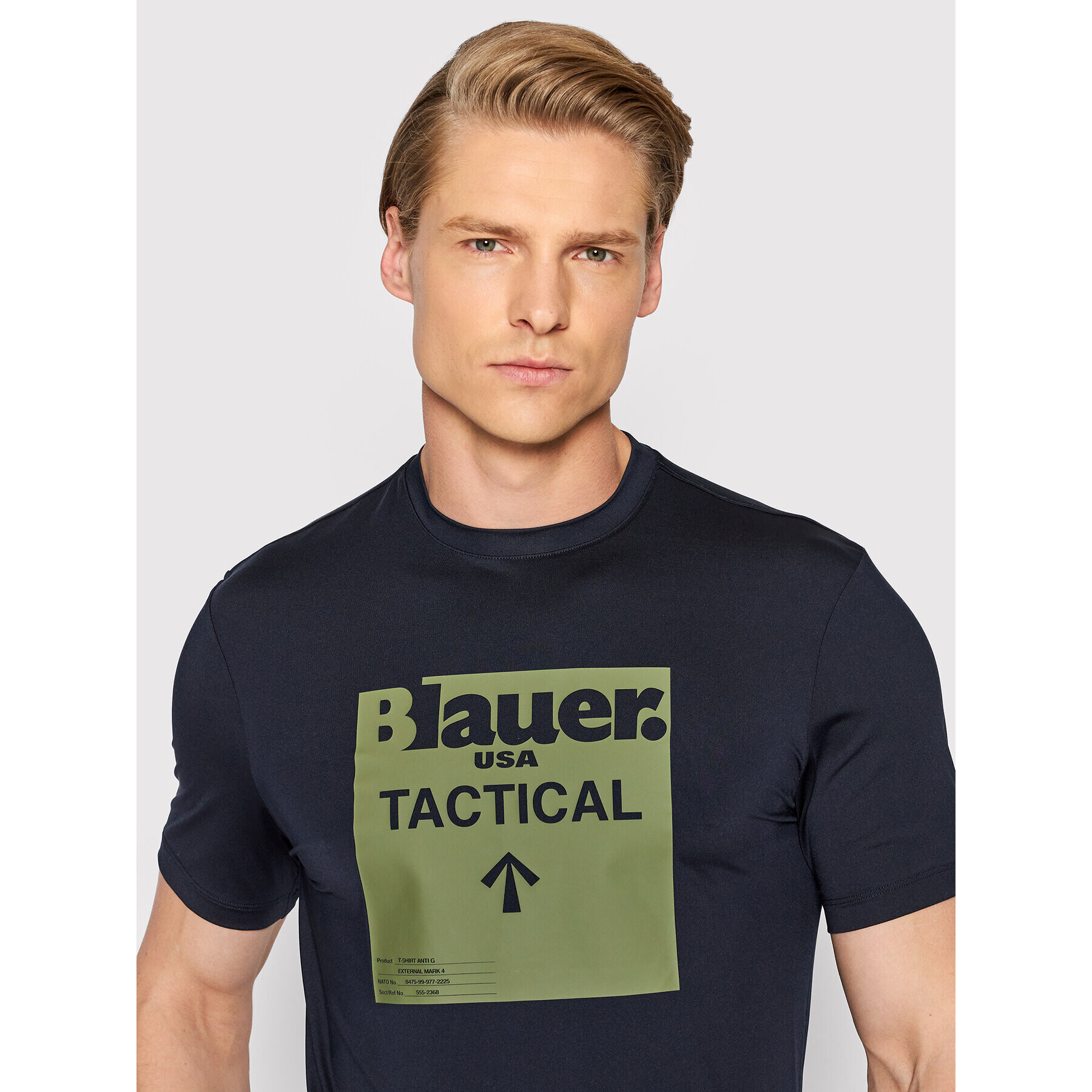 Blauer T-Shirt Tictical 22SBLUH02428-006286 Tmavomodrá Regular Fit - Pepit.cz