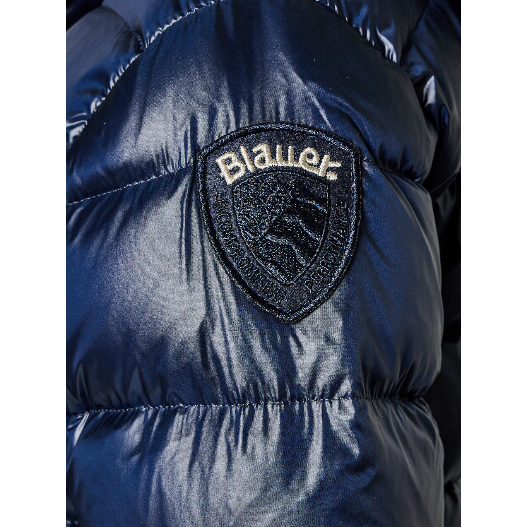 Blauer Vatovaná bunda 23WBLDK03090 Modrá Regular Fit - Pepit.cz