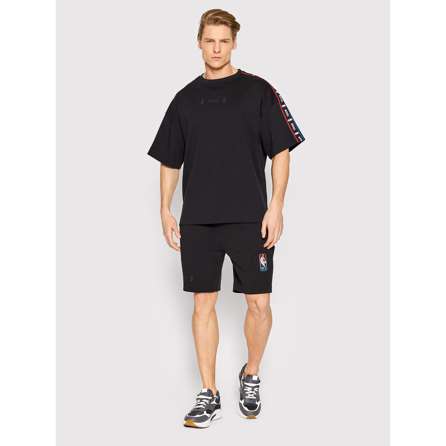 Boss Mikina NBA T_Court_2 50474504 Černá Relaxed Fit - Pepit.cz