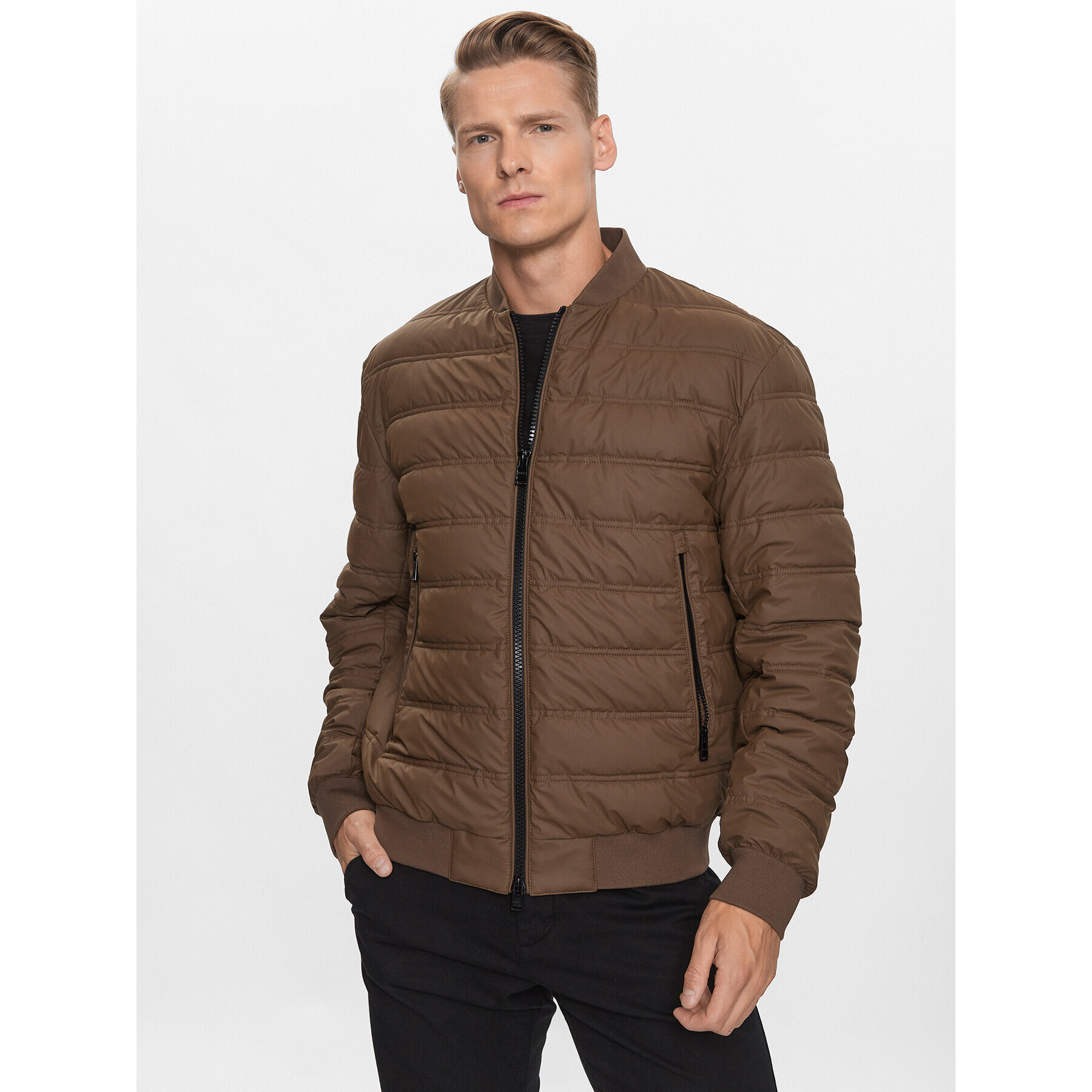 Boss Vatovaná bunda Caradoc 50493693 Hnědá Regular Fit - Pepit.cz