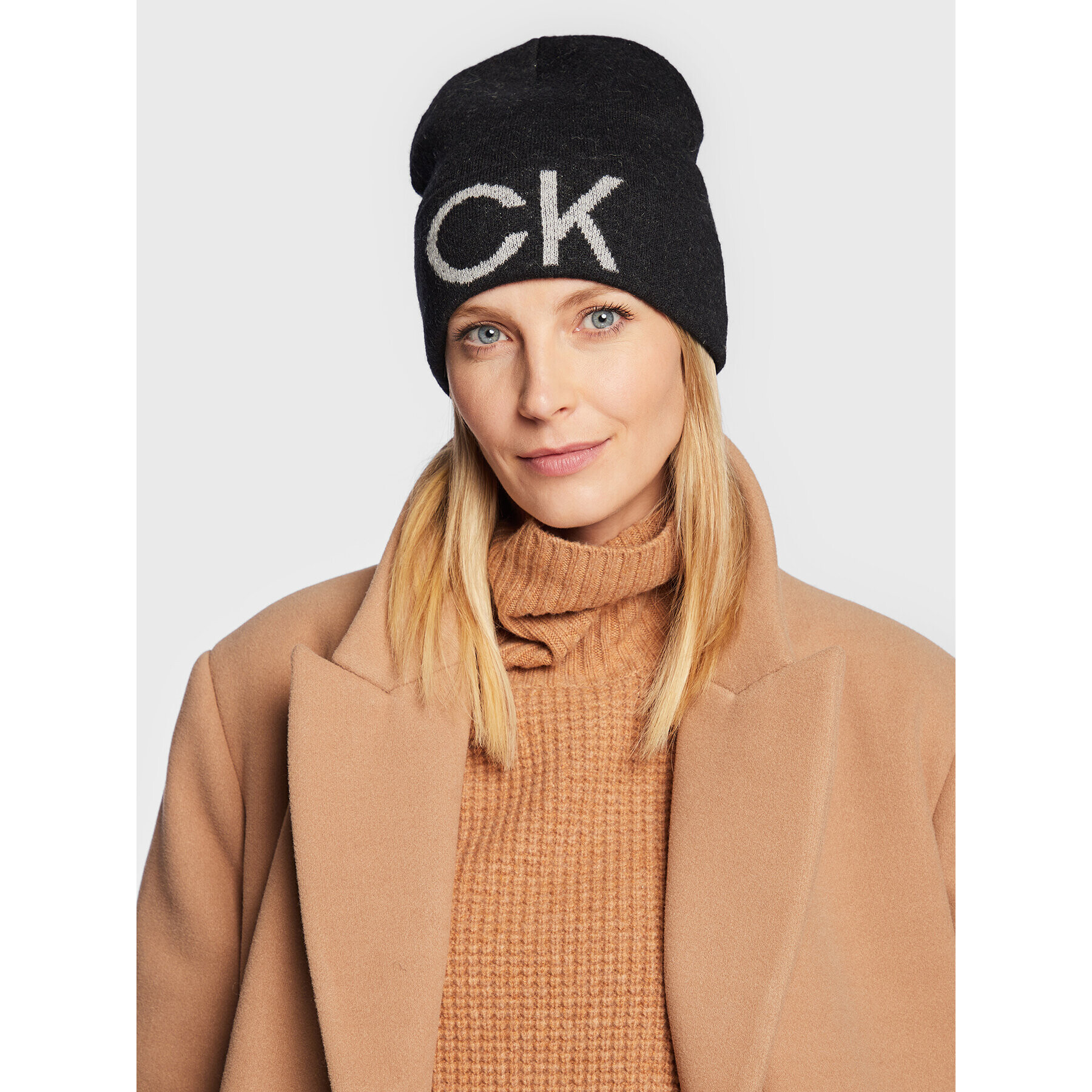 Calvin Klein Čepice Elevated Monogram K60K609972 Černá - Pepit.cz