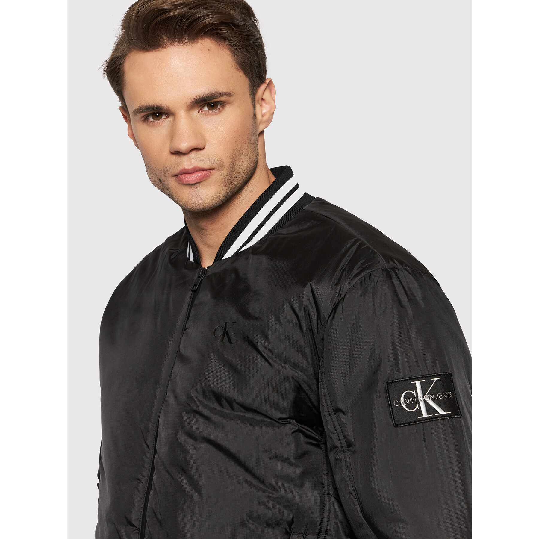 Calvin Klein Jeans Bunda bomber J30J318687 Černá Relaxed Fit - Pepit.cz