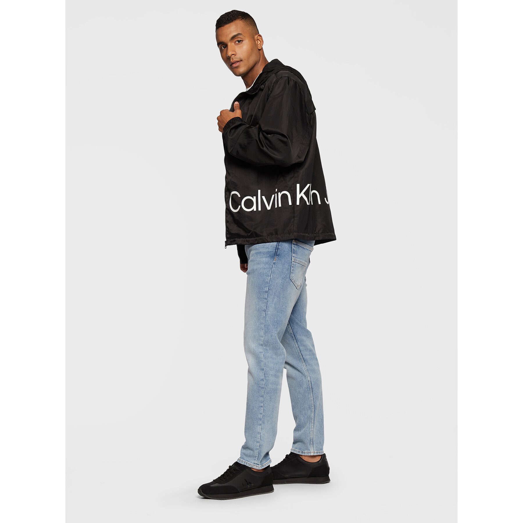 Calvin Klein Jeans Bunda pro přechodné období J30J320925 Černá Relaxed Fit - Pepit.cz