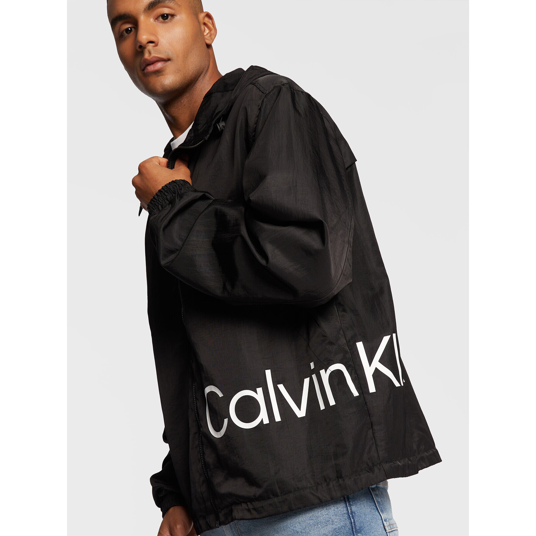 Calvin Klein Jeans Bunda pro přechodné období J30J320925 Černá Relaxed Fit - Pepit.cz