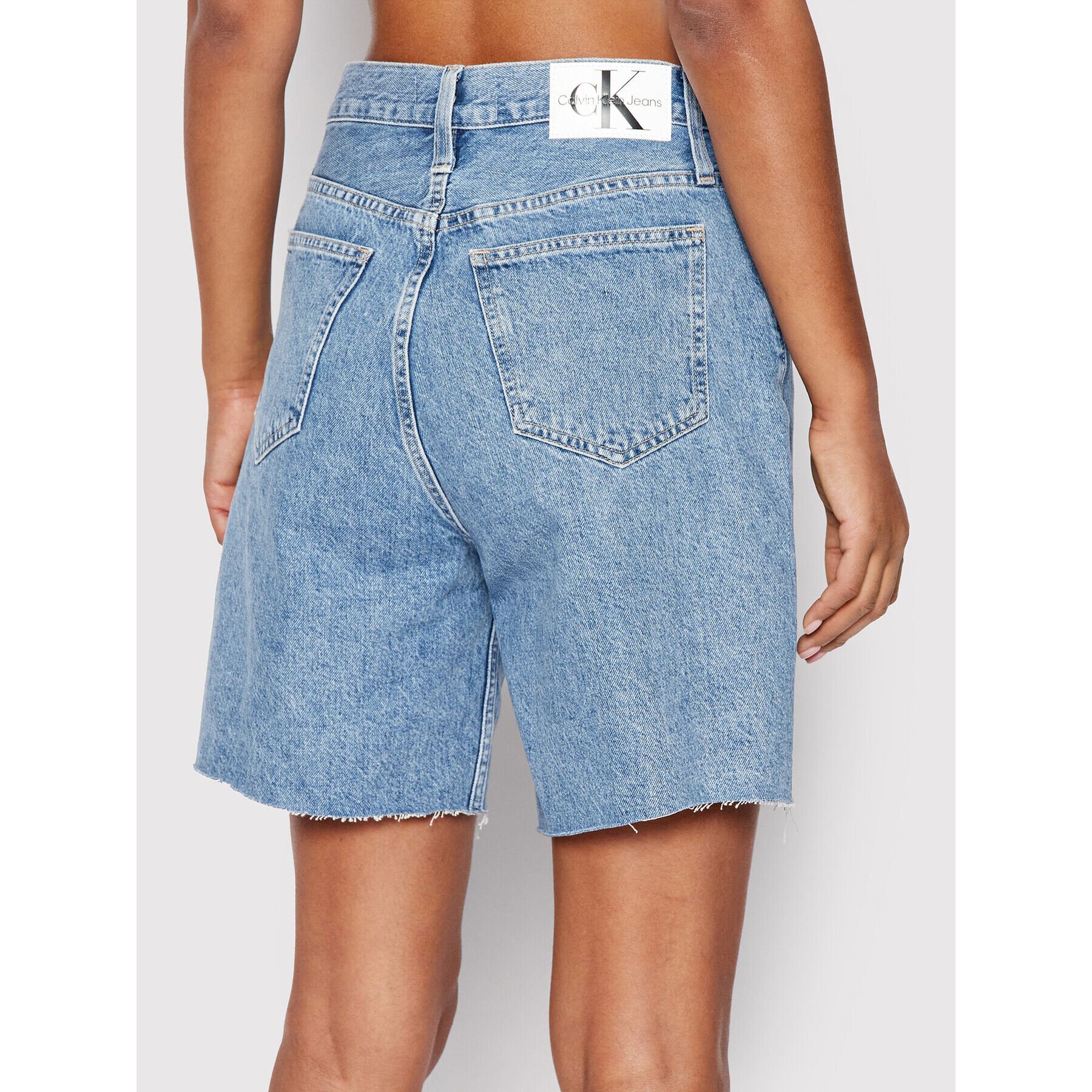 Calvin Klein Jeans Džínové šortky J20J218494 Modrá Mom Fit - Pepit.cz