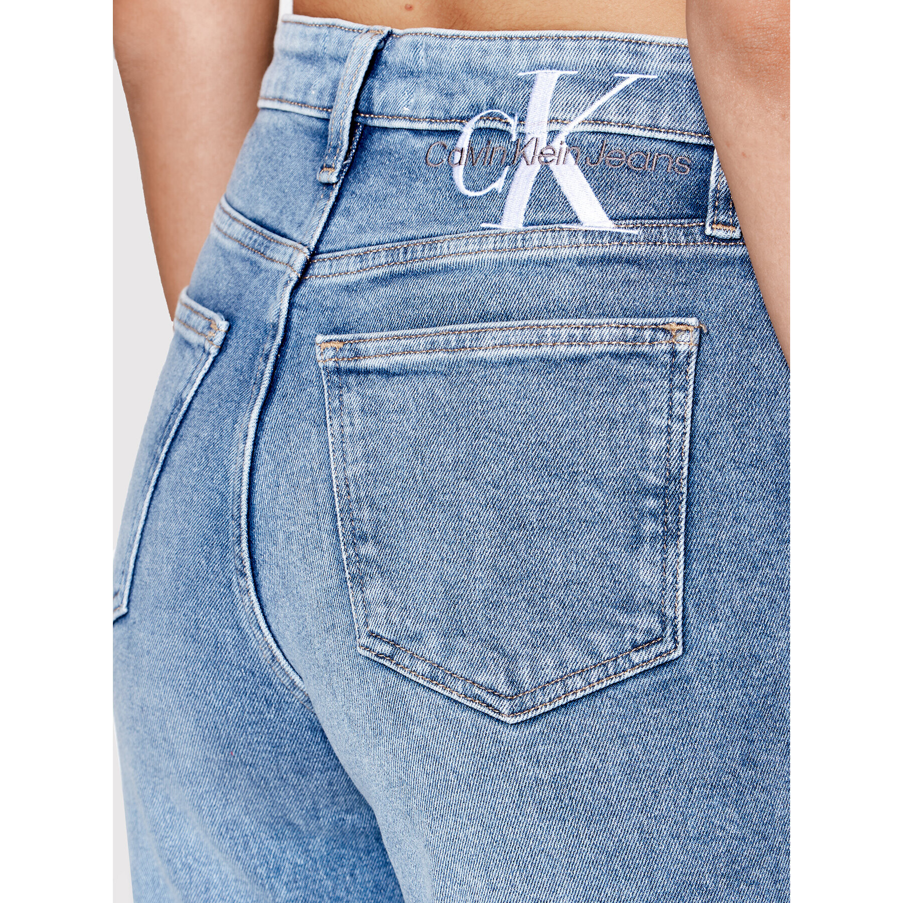 Calvin Klein Jeans Jeansy J20J219319 Modrá Mom Fit - Pepit.cz