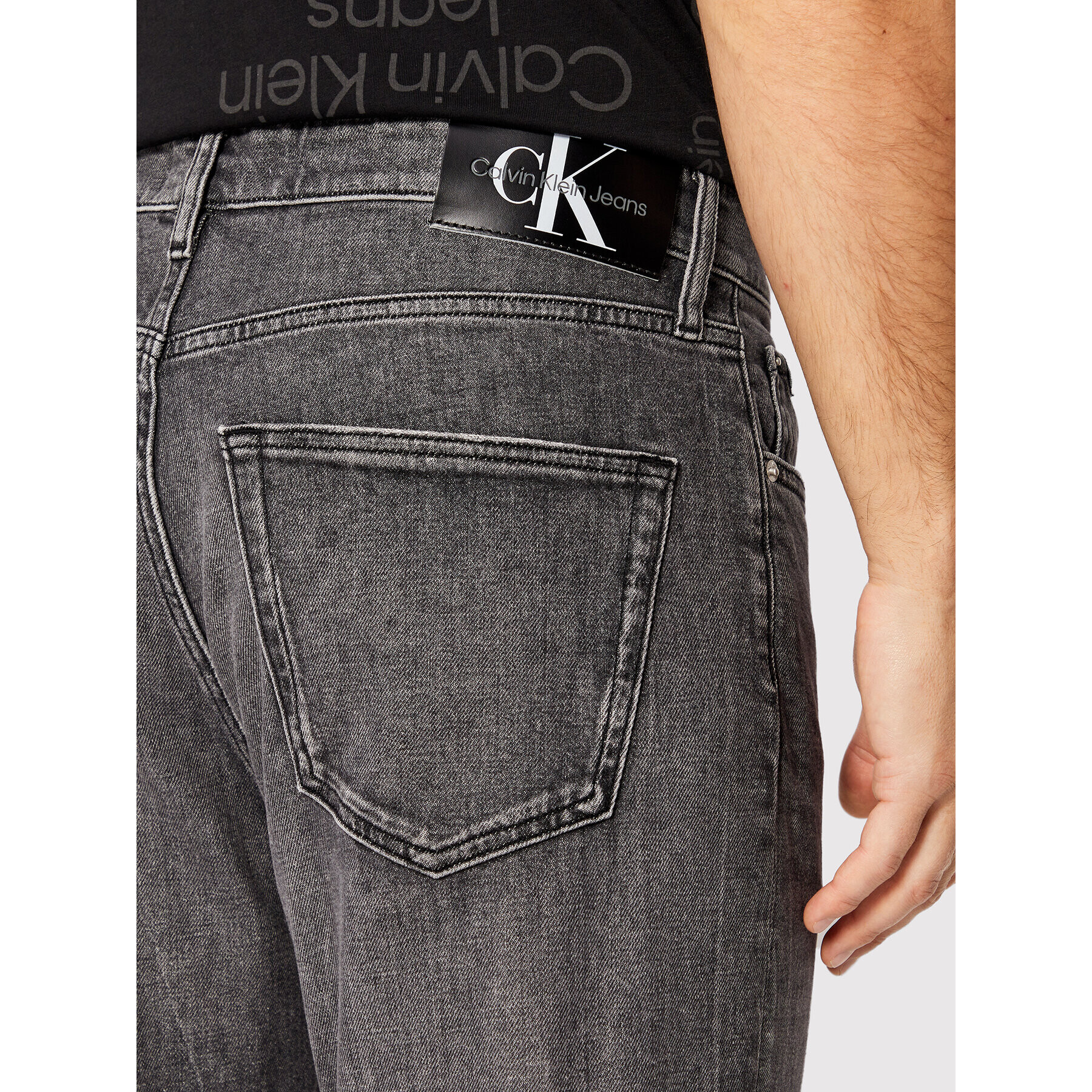 Calvin Klein Jeans Jeansy J30J320444 Šedá Regular Fit - Pepit.cz