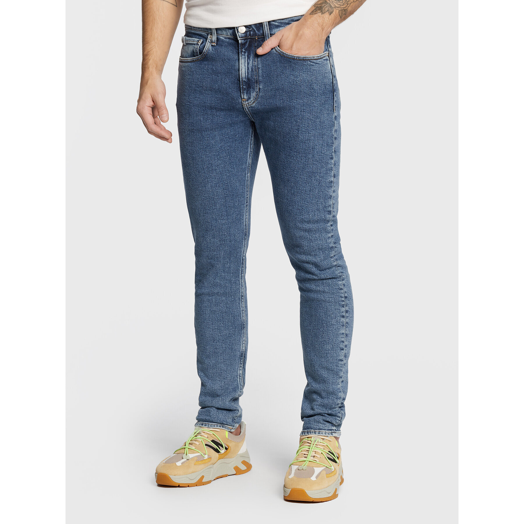 Calvin Klein Jeans Jeansy J30J321467 Tmavomodrá Slim Taper Fit - Pepit.cz